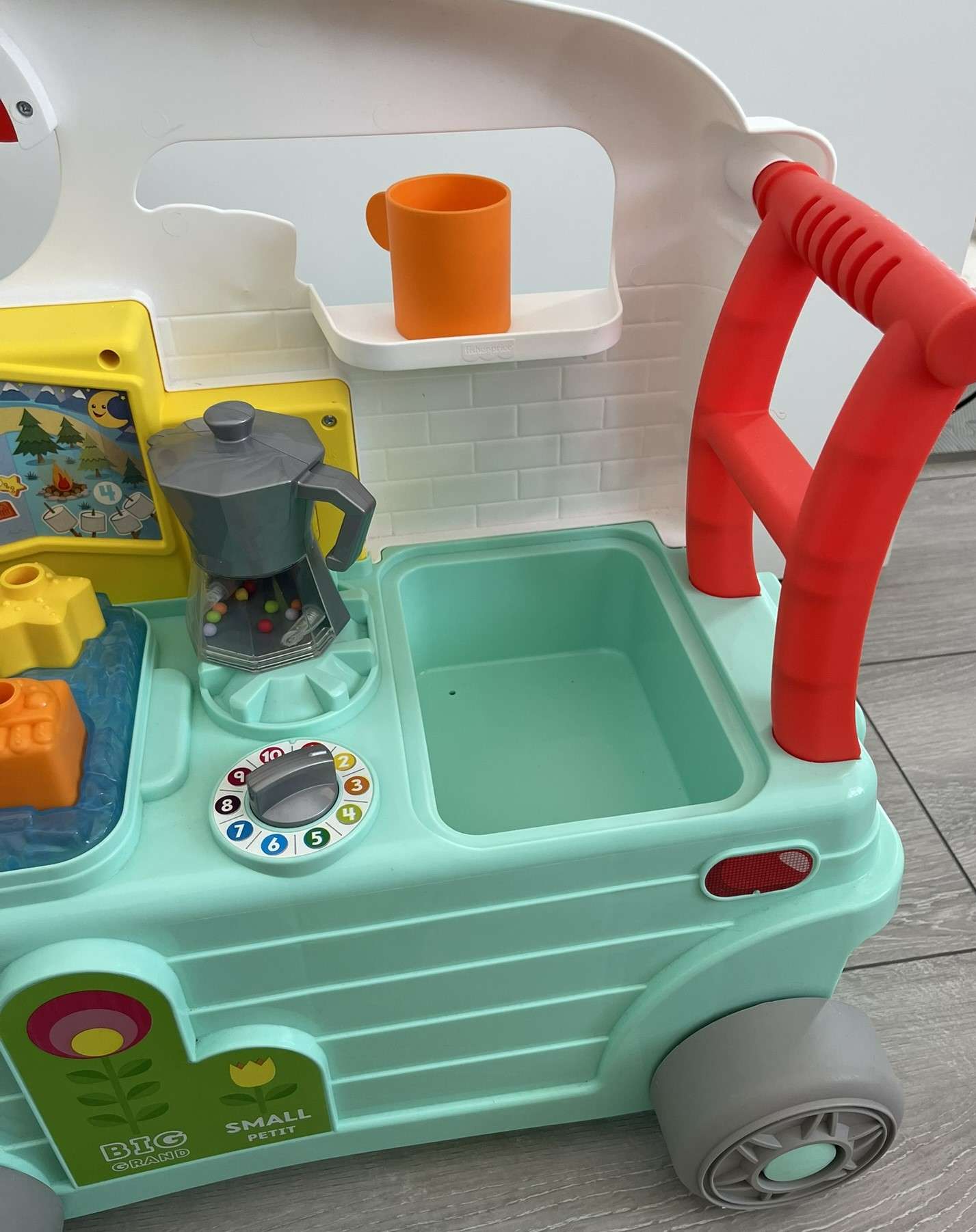 Fisher-Price Laugh & Learn 3-in-1 On-the-Go Camper
