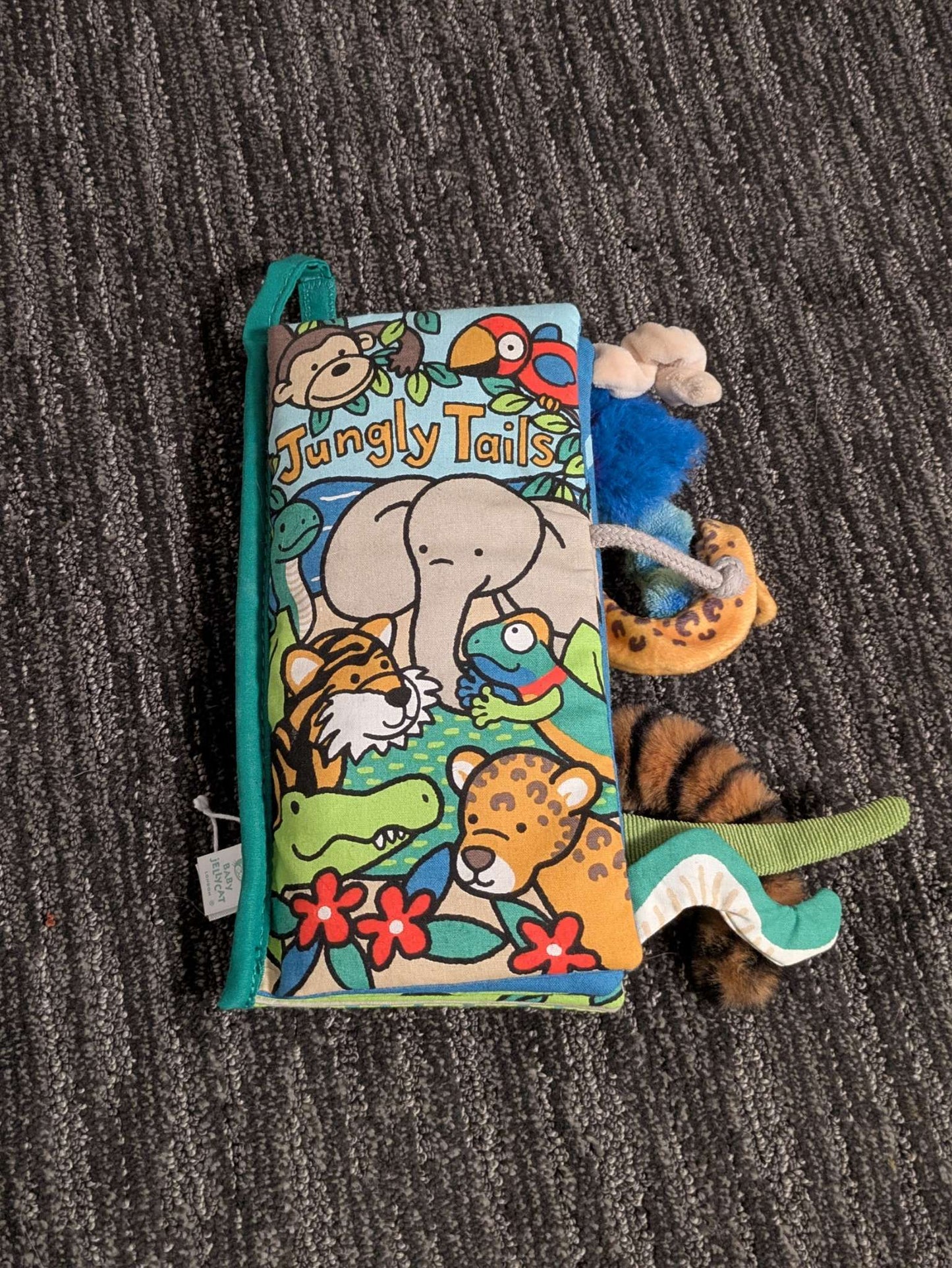 Jellycat Jungly tails book