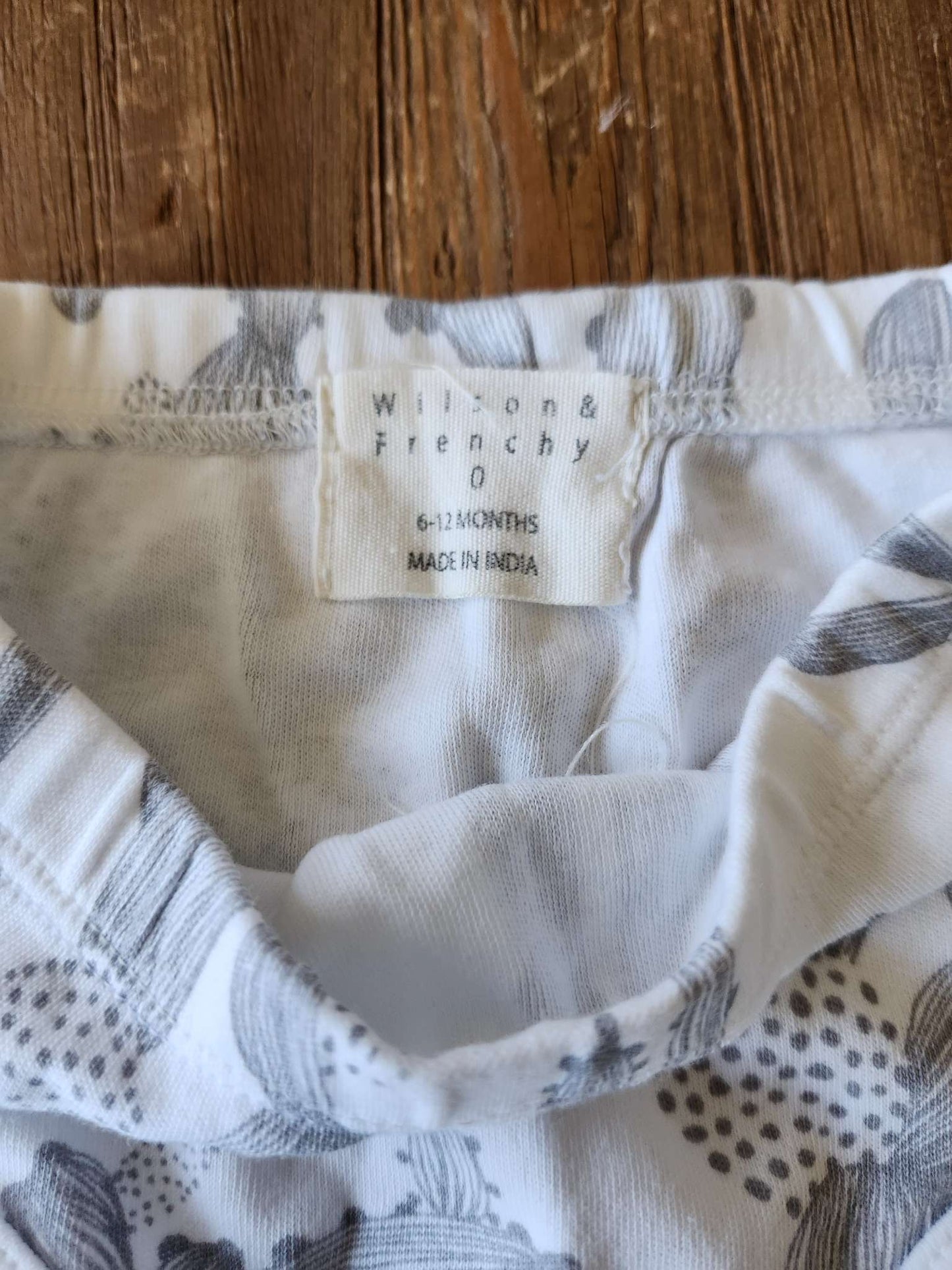 Wilson & Frenchy, organic shorts, 6-12M, like new, Kids 9 Month (6-9M)