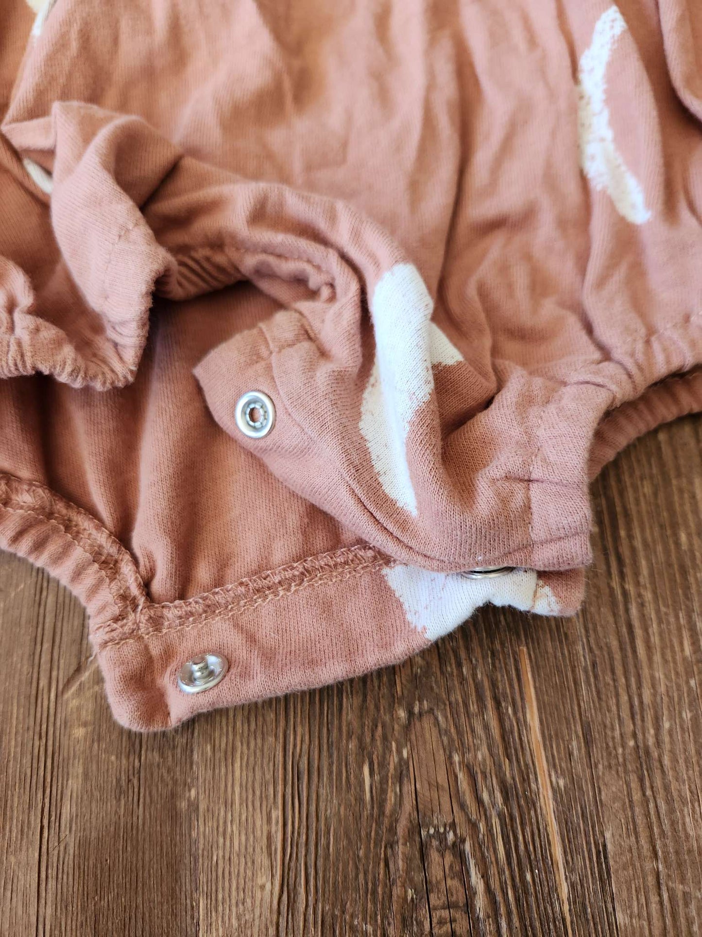 H&M baby short overalls, 6-9M, EUC, Kids 9 Month (6-9M)