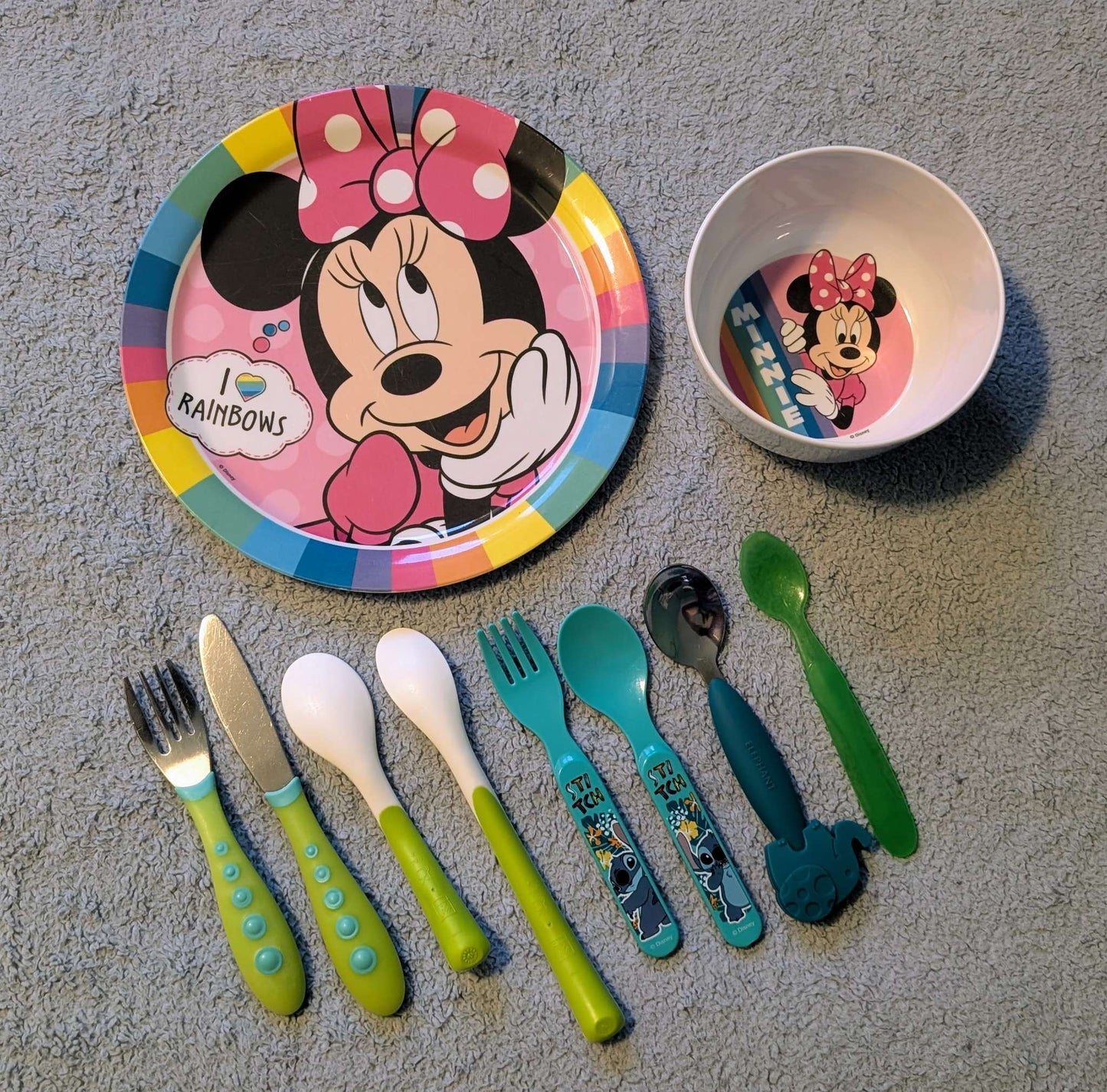 Kids Dinnerware Set by Zak Designs + utensils