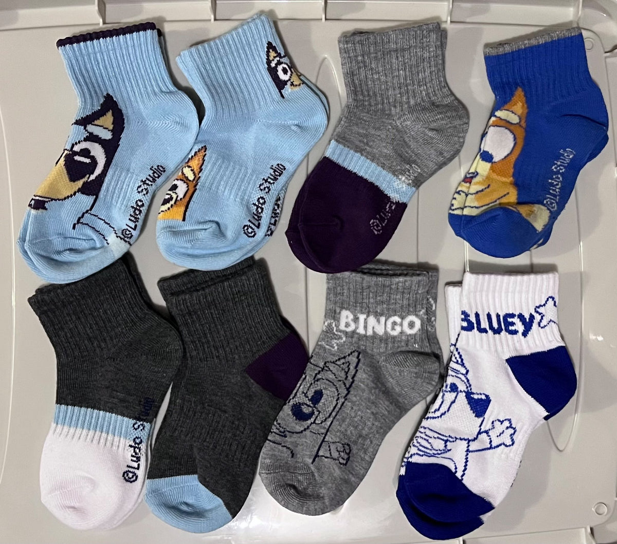 NWOT 8 pack Bluey quarter socks