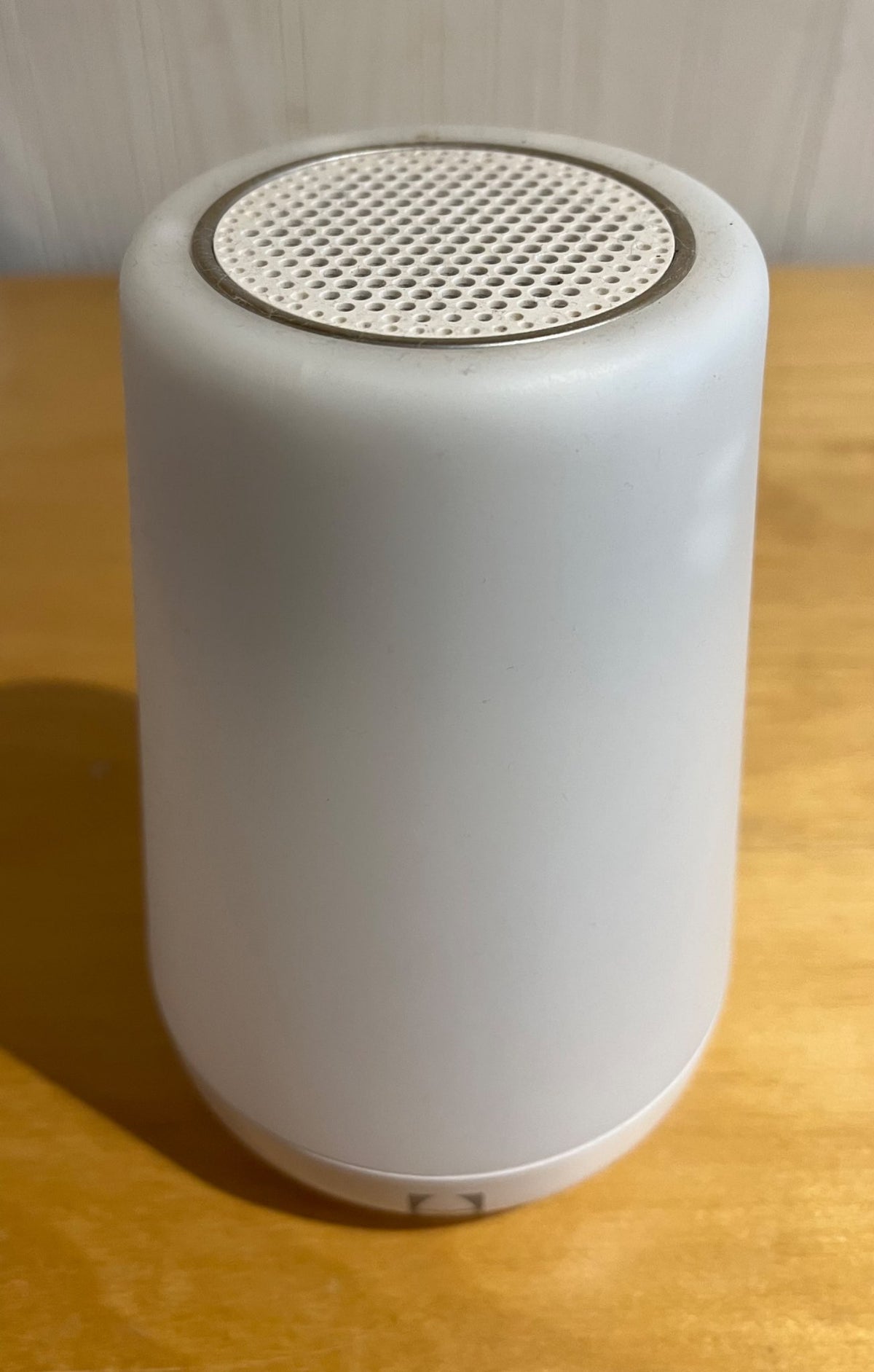 Hatch sound machine and night light