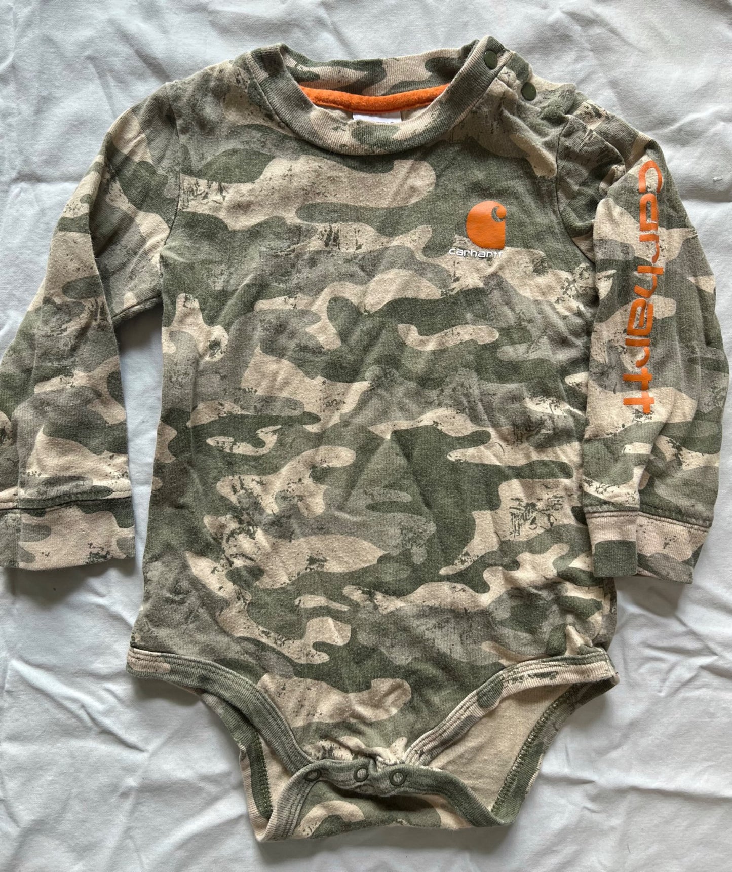 Bundle Carhartt bodysuits, Kids 24 Month (18-24M)