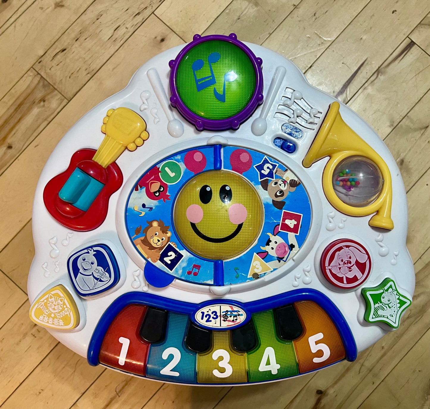 BABY EINSTEIN Discovering Music Activity Table