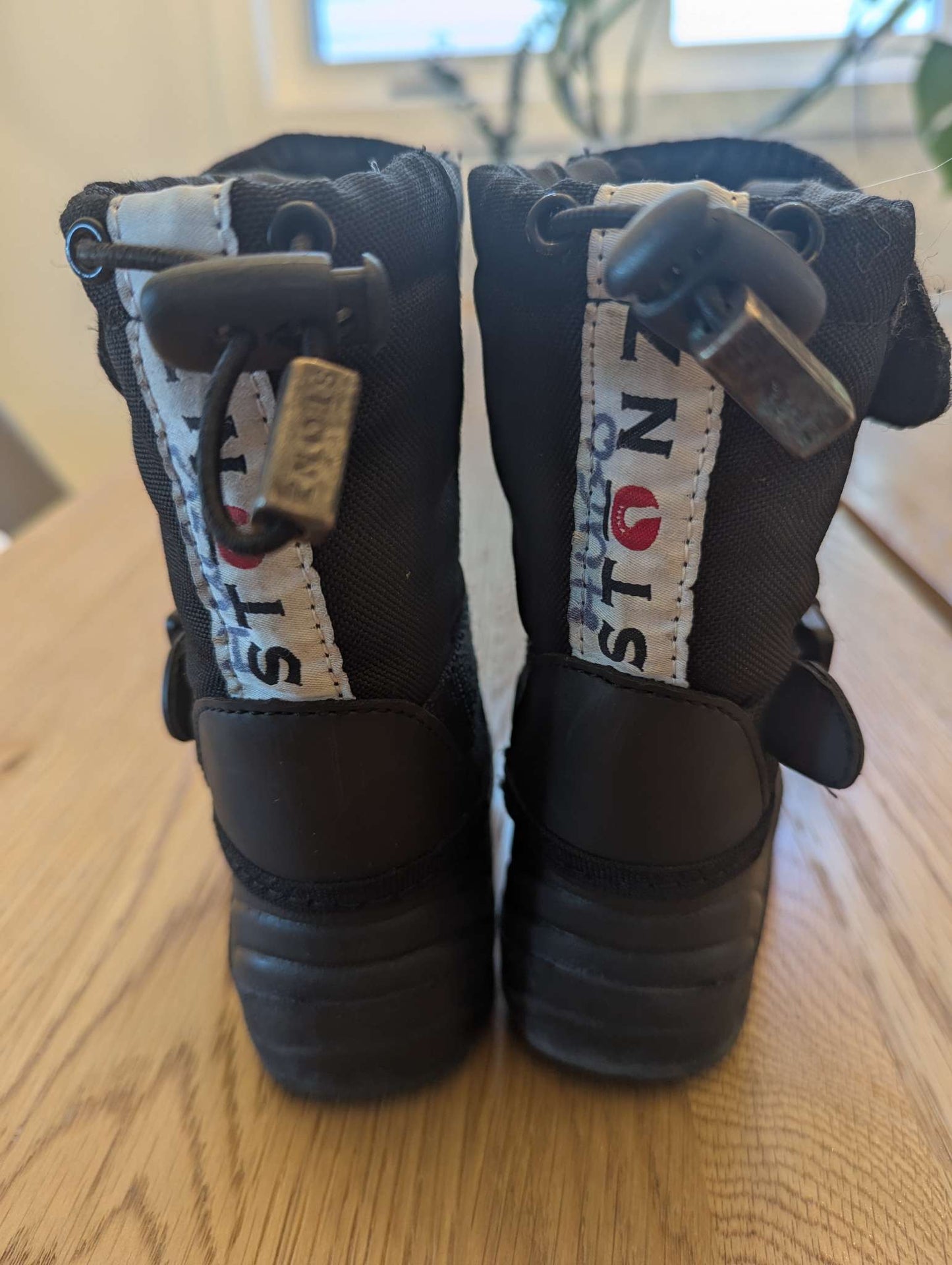 Stonz Winter Boots C5, Shoes 5 (Walkers:12-24 mth)