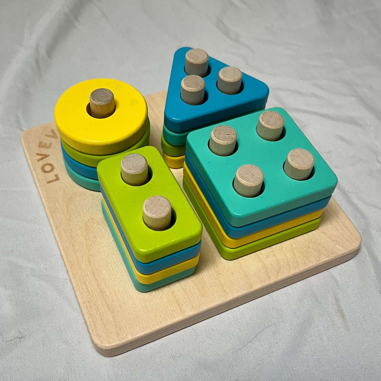 Lovevery Sort & Stack Peg Puzzle, Enthusiast Play Kit, EUC