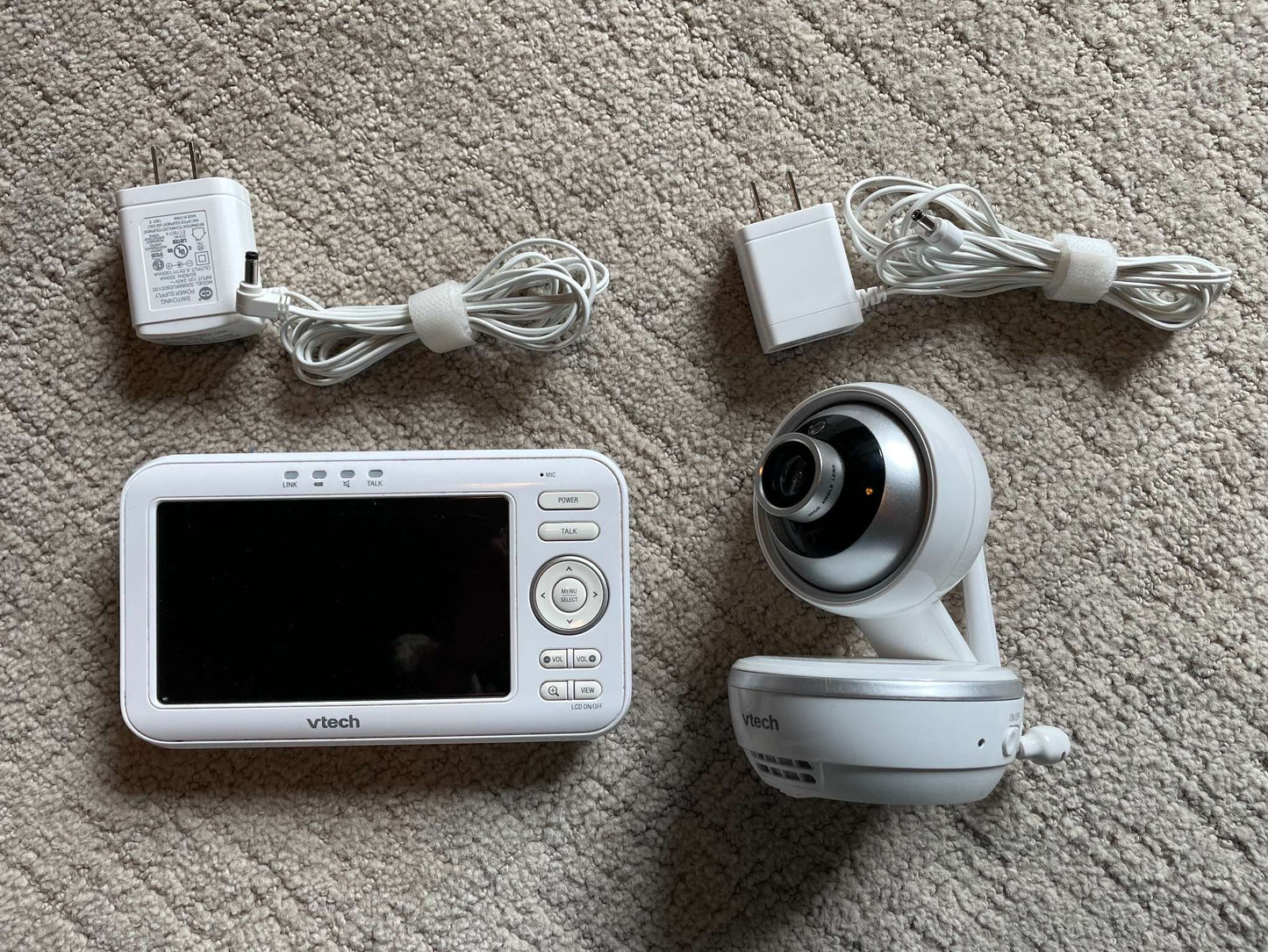 VTech VM5261 Digital Audio/Video Baby Monitor