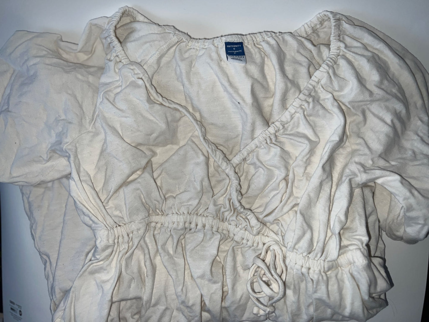 Old Navy Maternity Puff-Sleeve Cross-Front Swing Dress - Creme De La Creme. Retails for $50, Maternity S (4-6)