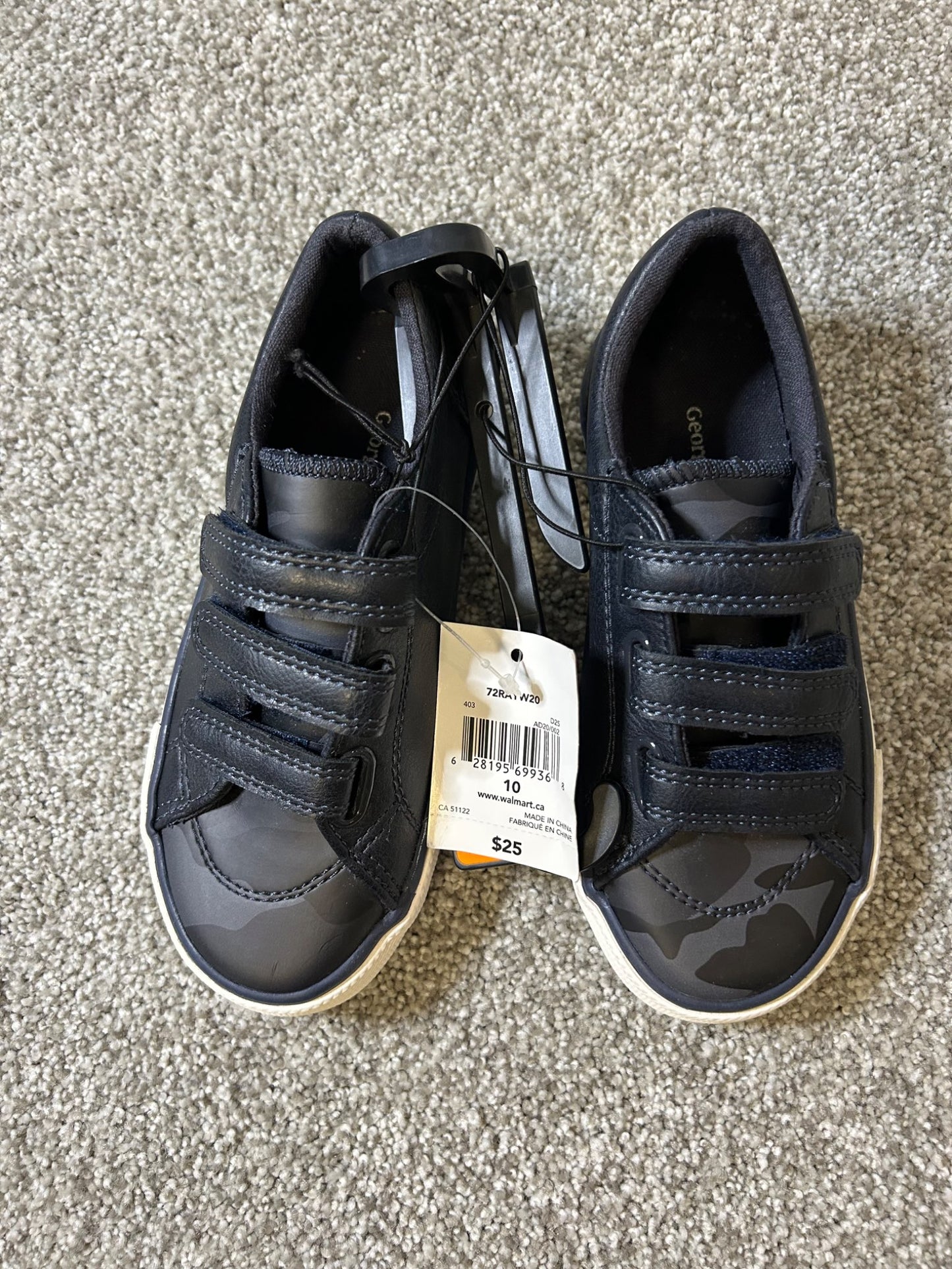 George shoes, size 10, retails for $25, Shoes 10 (Toddler:2-4yr)