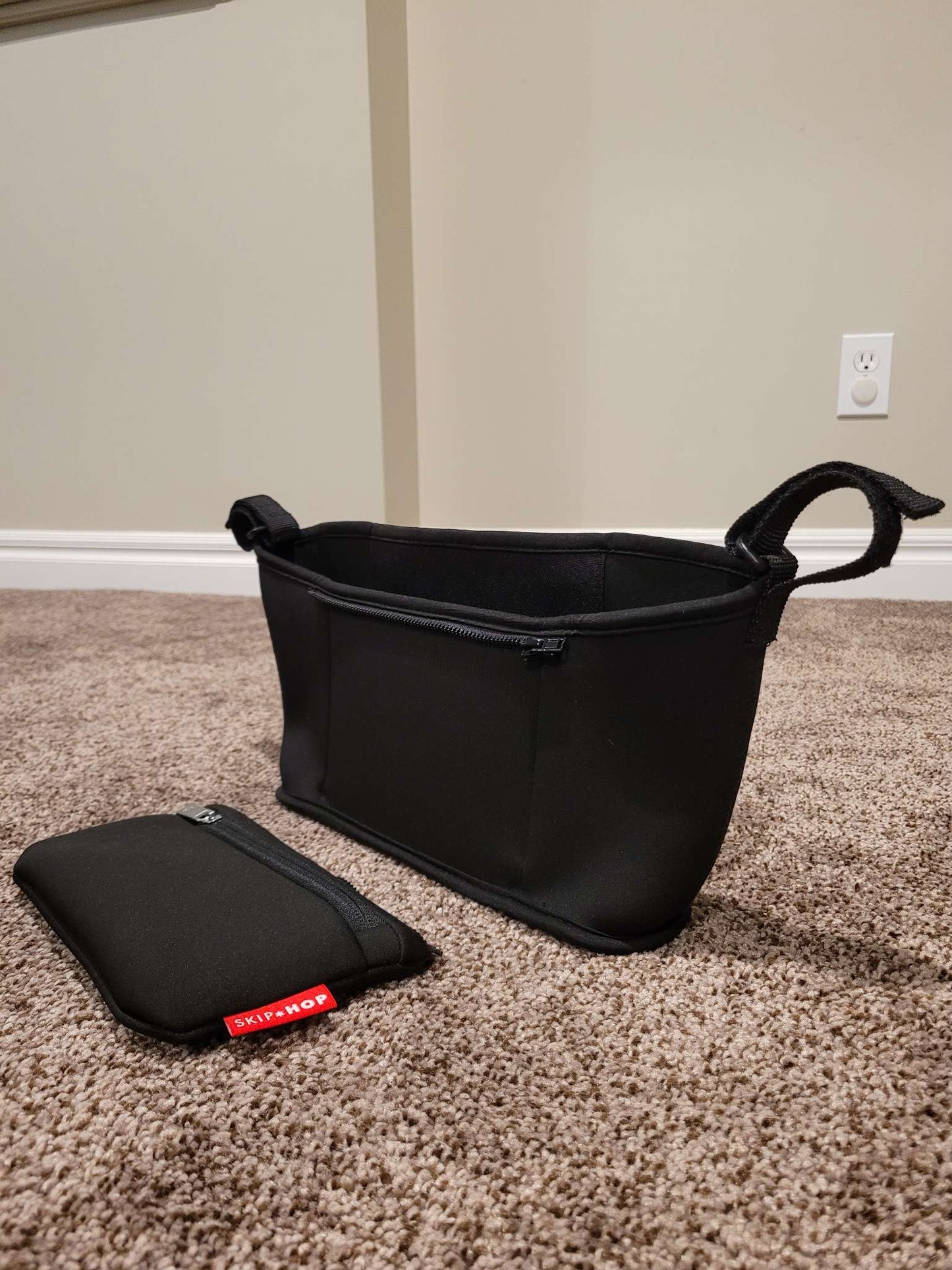 Skip Hop Grab & Go Stroller Organizer in Black