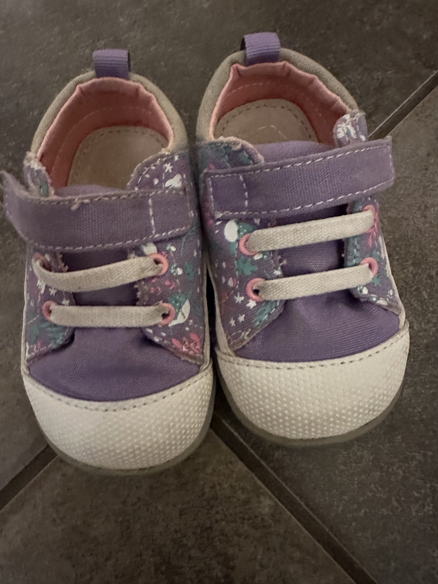 Bundle Toddler Shoes 5C-6T, Shoes 5 (Walkers:12-24 mth)