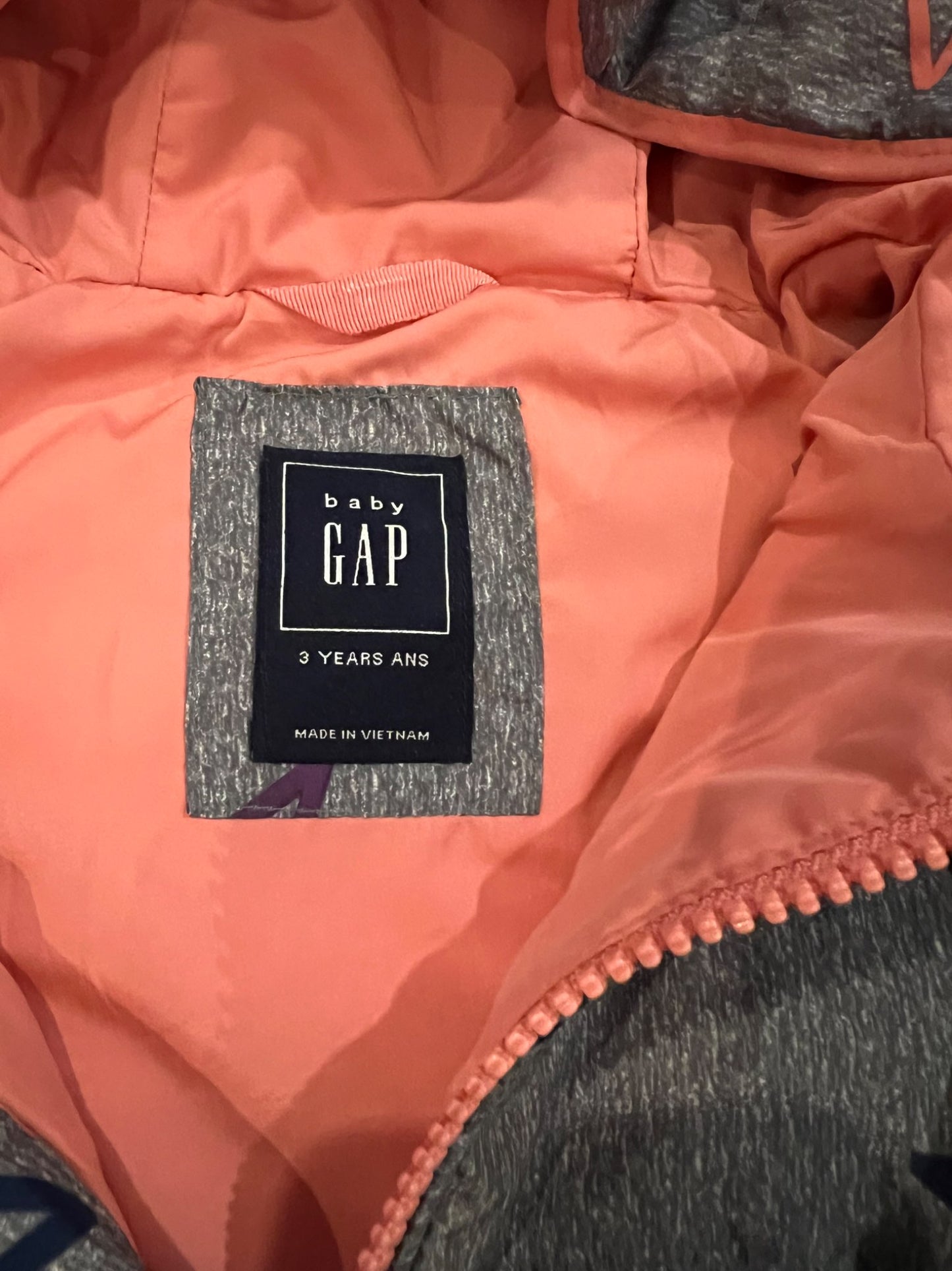 3T Gap light puff jacket- grey with stars , Kids 3T