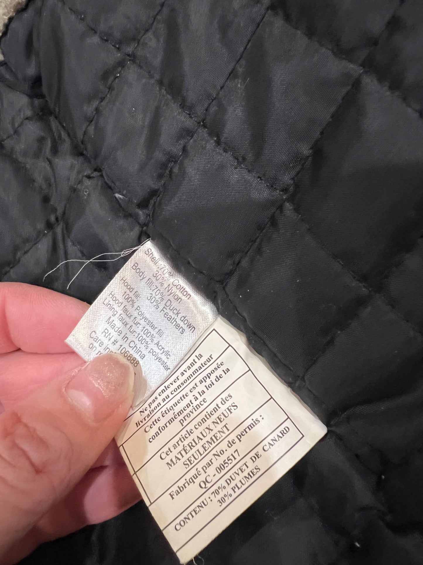 4T Appaman brand longer winter down jacket- black , Kids 4/4T