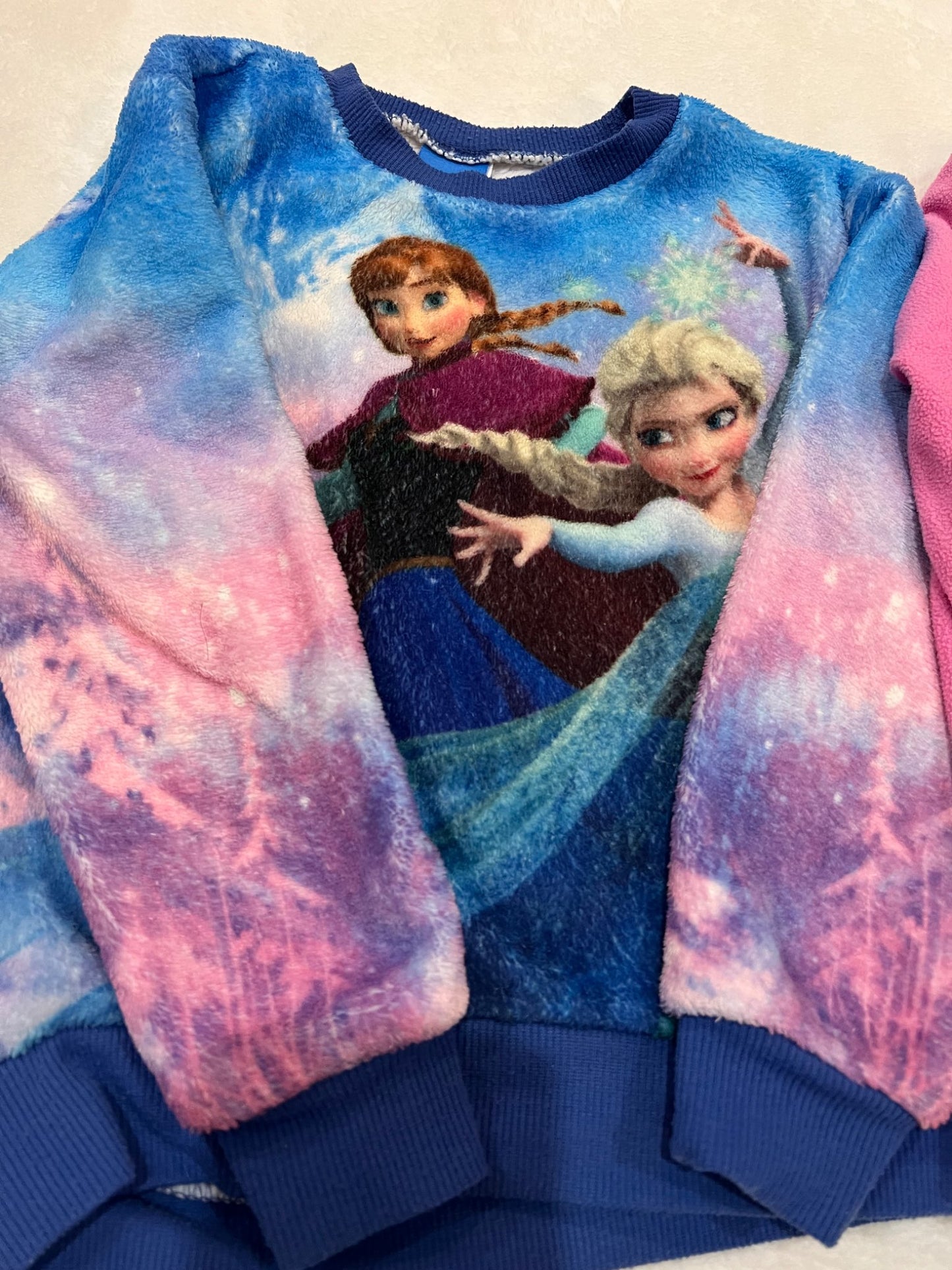 4T Disney frozen and princess fleece sweaters, Kids 4/4T