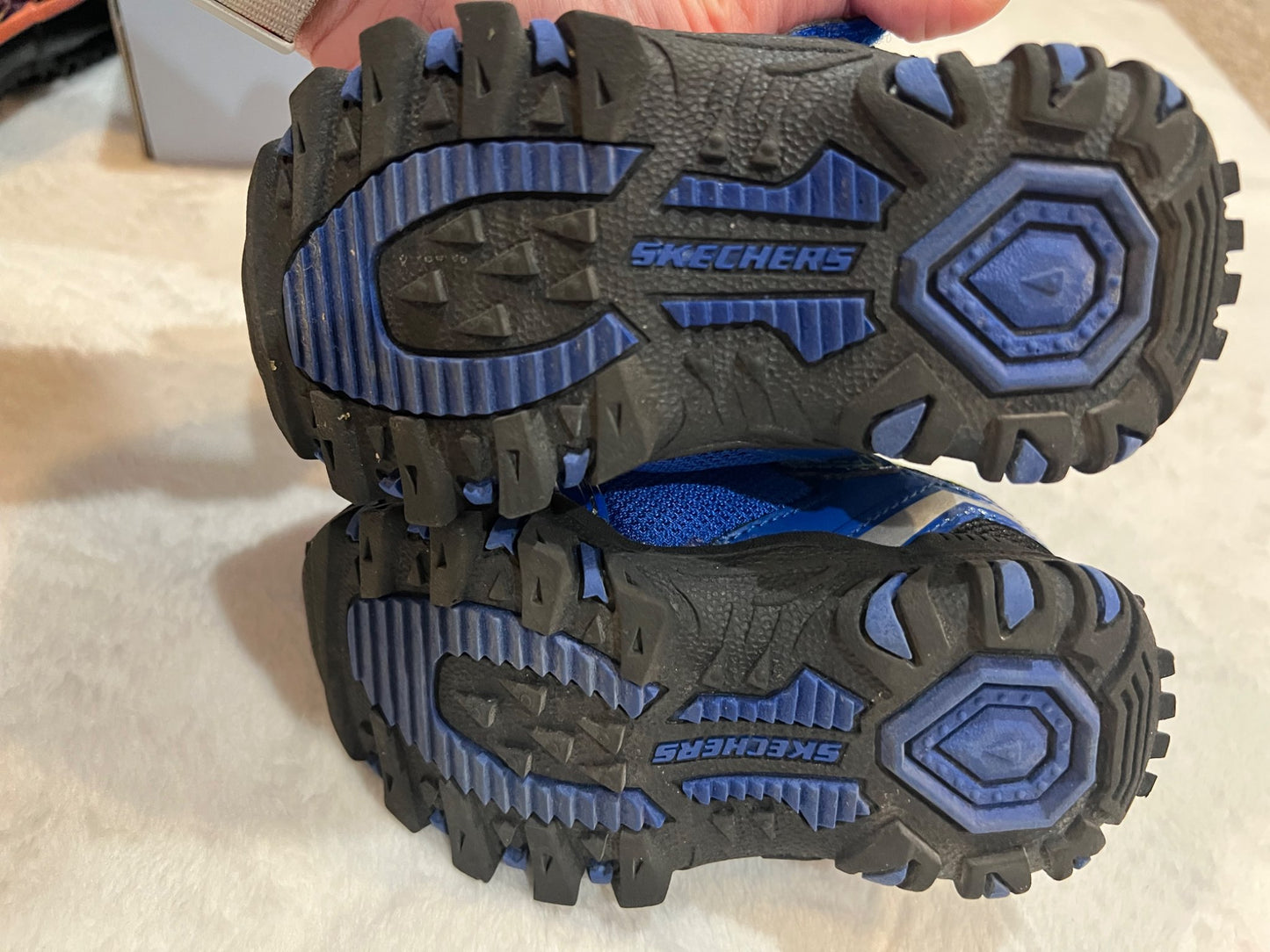 NEW- 7T sketchers shoes - compass & lights , Shoes 7 (Walkers:12-24 mth)
