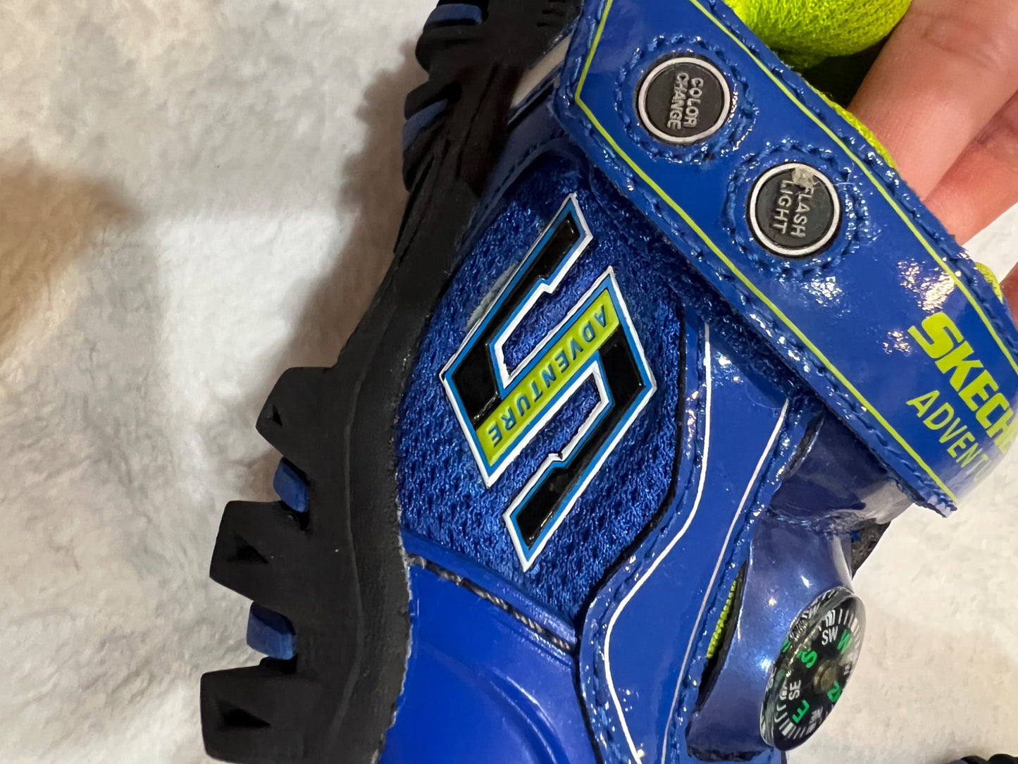 NEW- 7T sketchers shoes - compass & lights , Shoes 7 (Walkers:12-24 mth)
