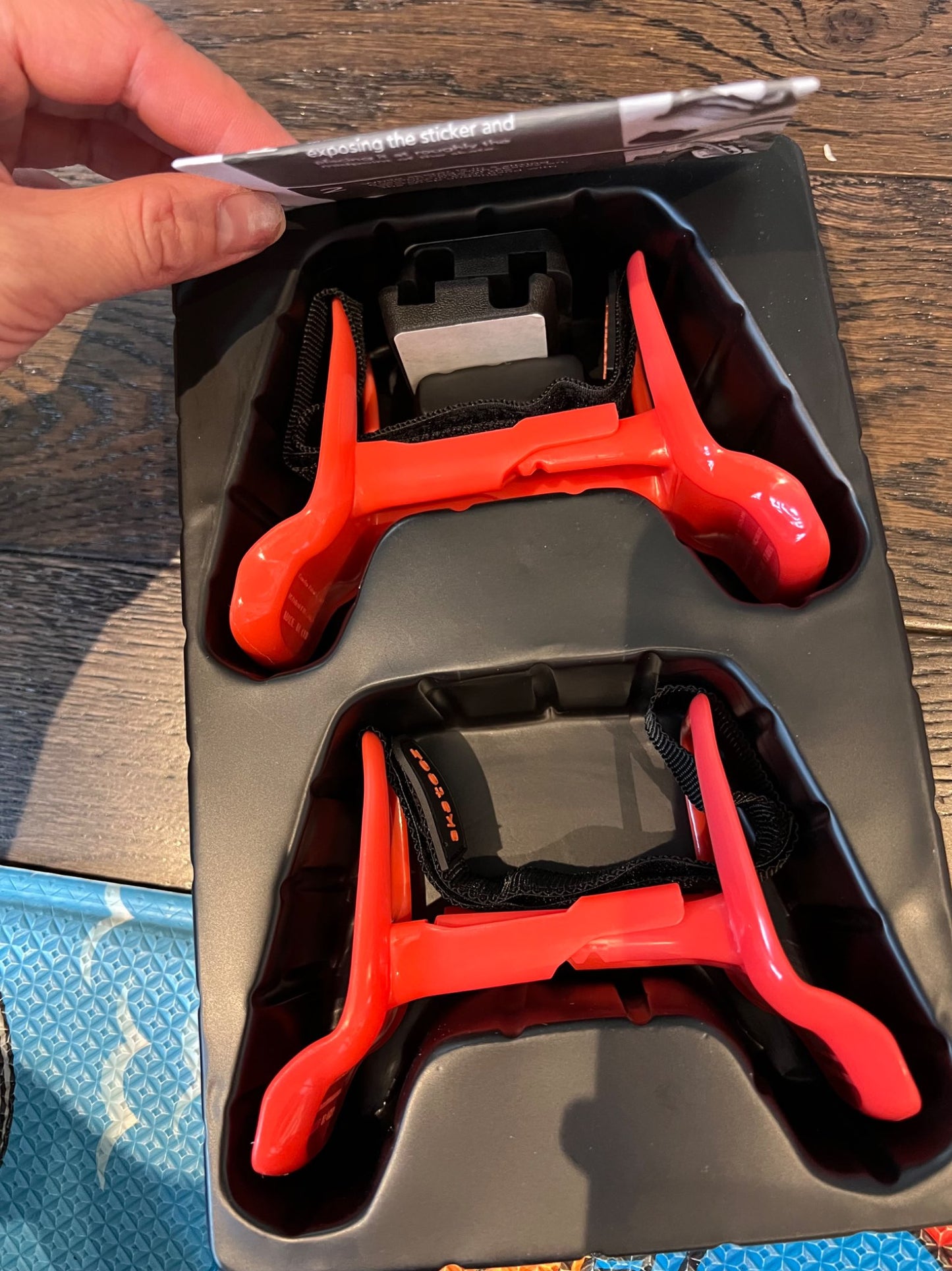 NEW - Skateez- skating trainers for kids