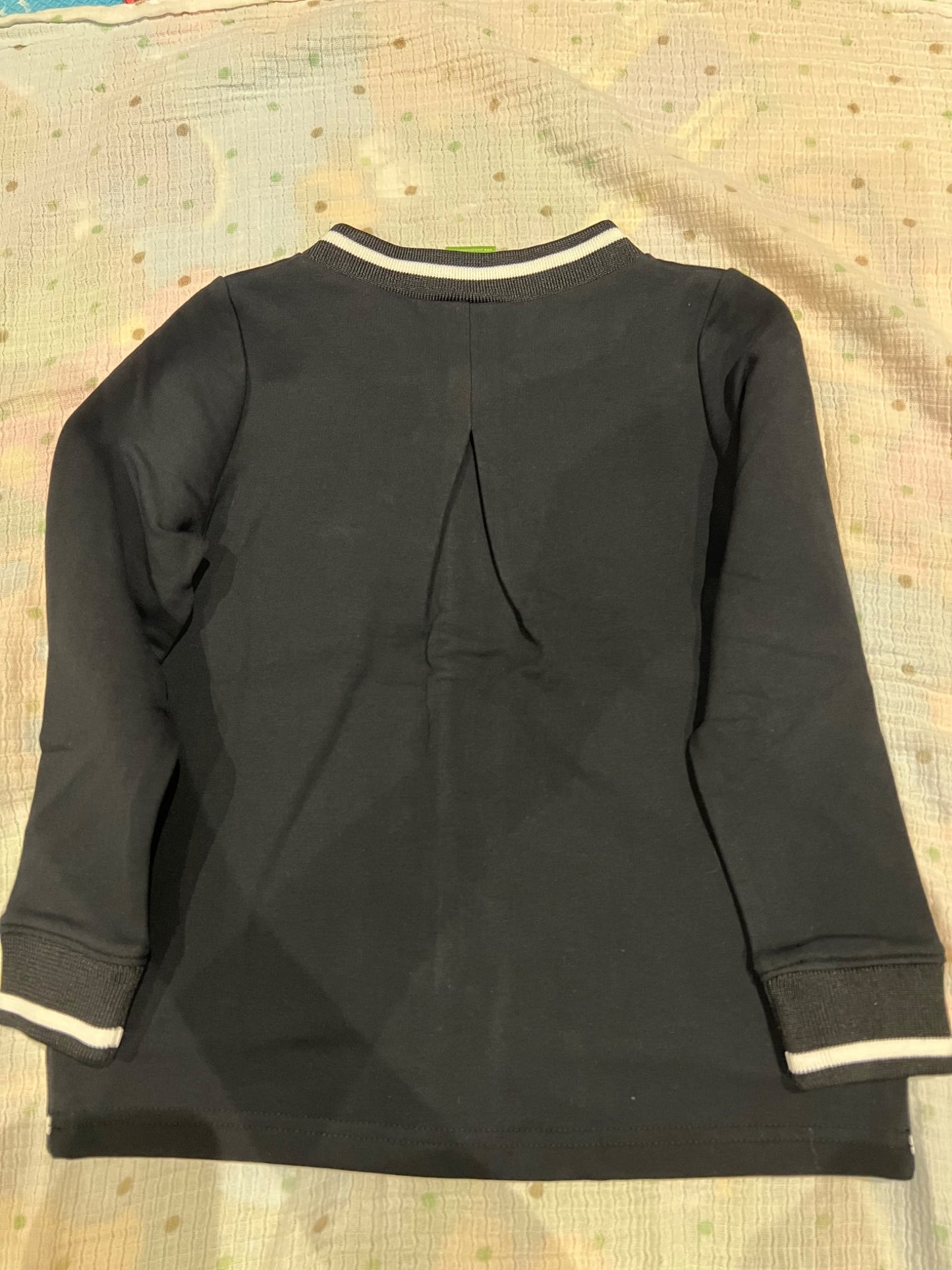 3T peekaboo beans jacket- black- NEW, Kids 4/4T