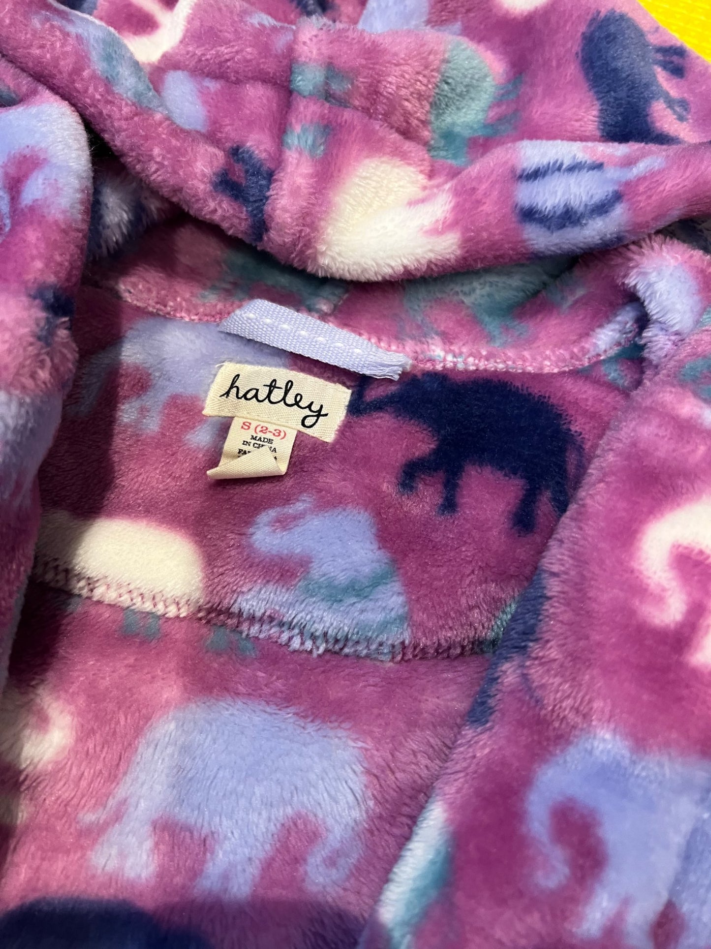 2/3 Hatley soft fleece robe- purple elephants, Kids 3T