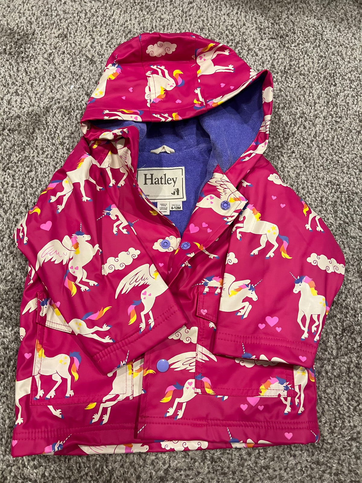 6-12 mth Hatley rain coat -unicorns- fit bigger -EUc, Kids 9 Month (6-9M)