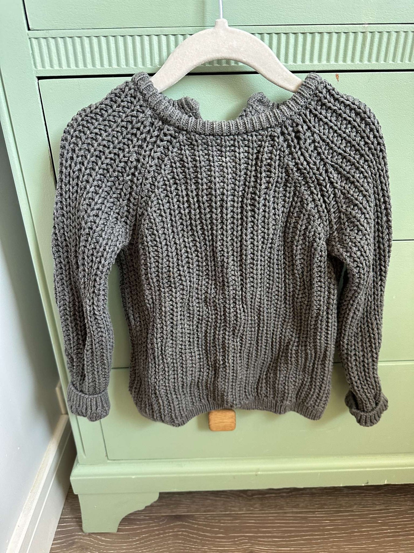 H&M Sweater SZ 2T, Kids 24 Month (18-24M)