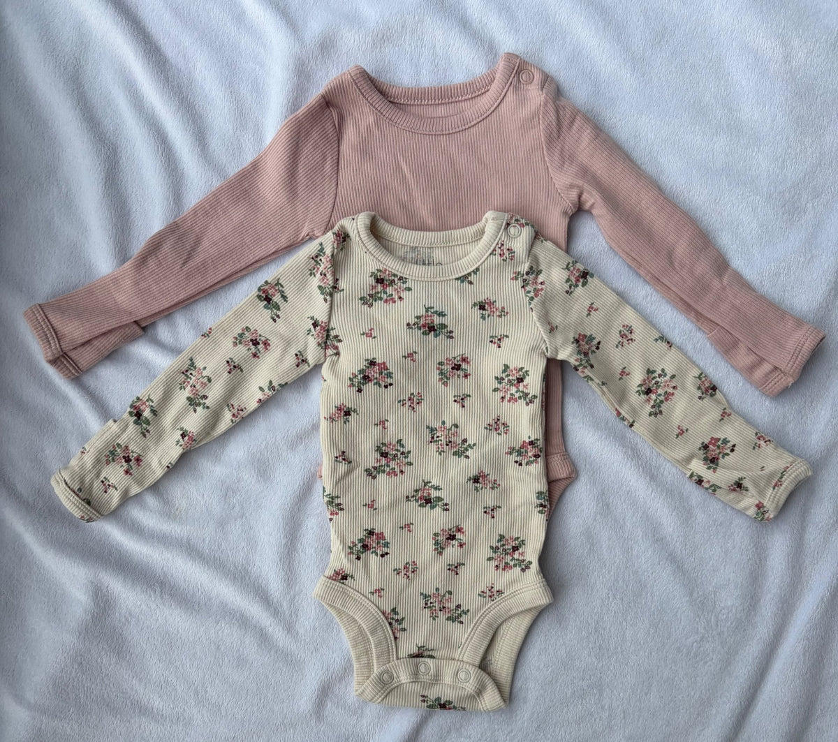 Set of Two Long Sleeve Onesies, Kids Newborn