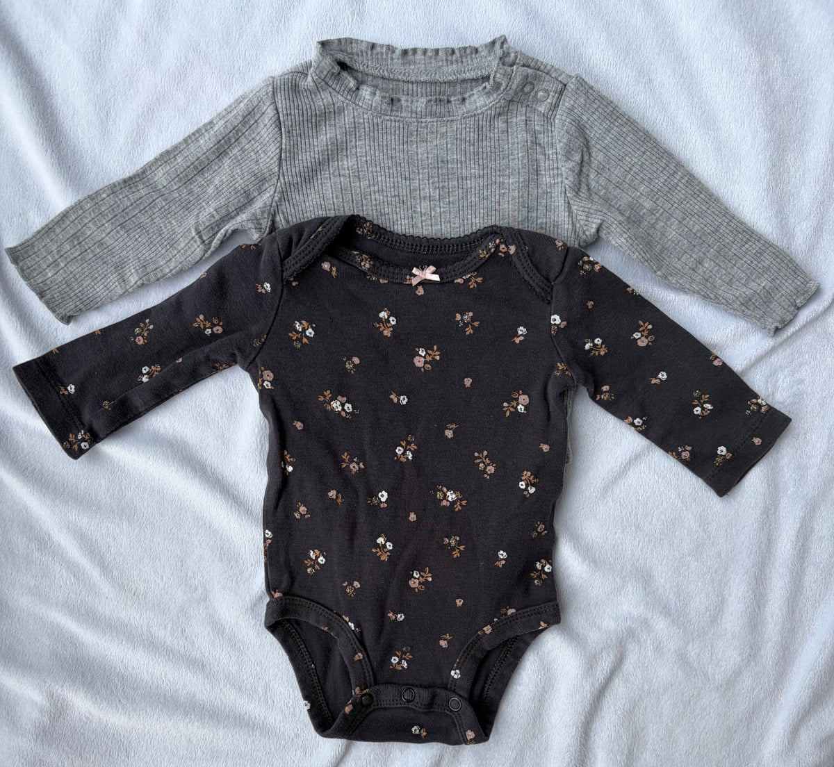 Set of Two Long Sleeve Onesies, Kids 3 Month (0-3M)