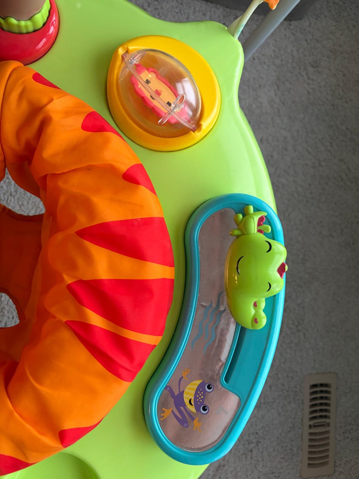 Fisher-Price Roarin’ Rainforest Jumperoo – Baby Activity Jumper