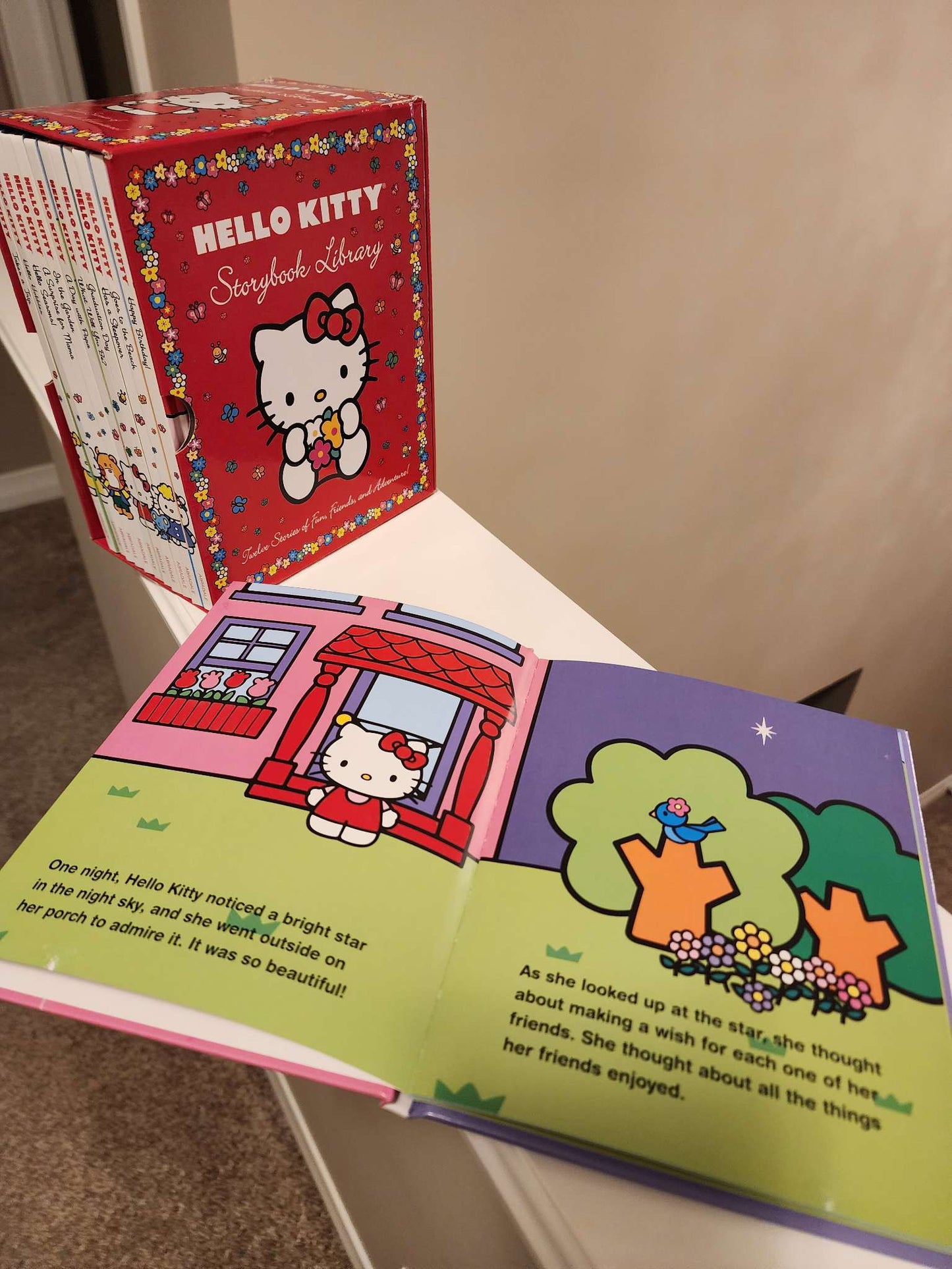 Hello kitty books set