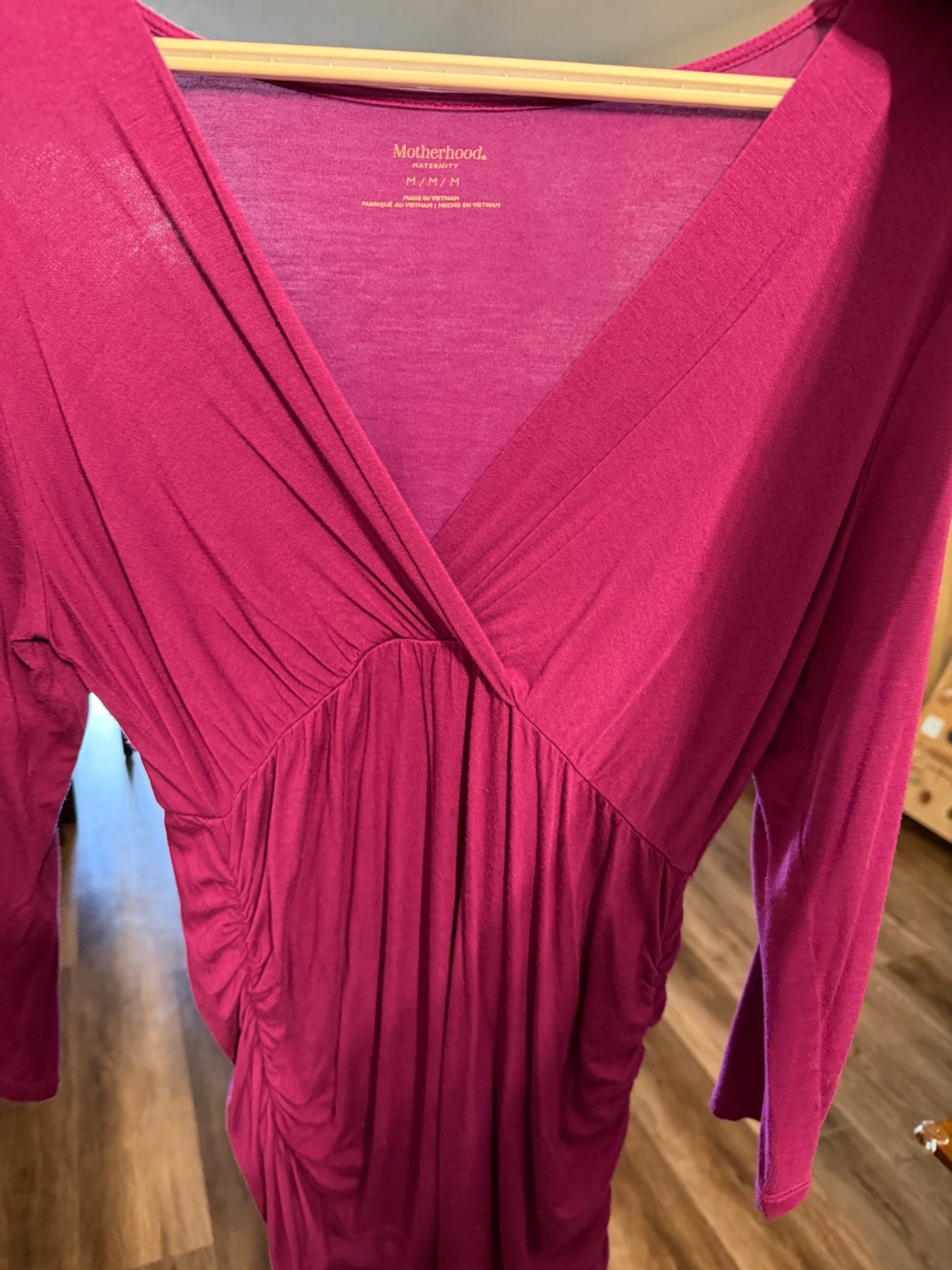 EUC Nursing Long Sleeves , Maternity M (8-10)