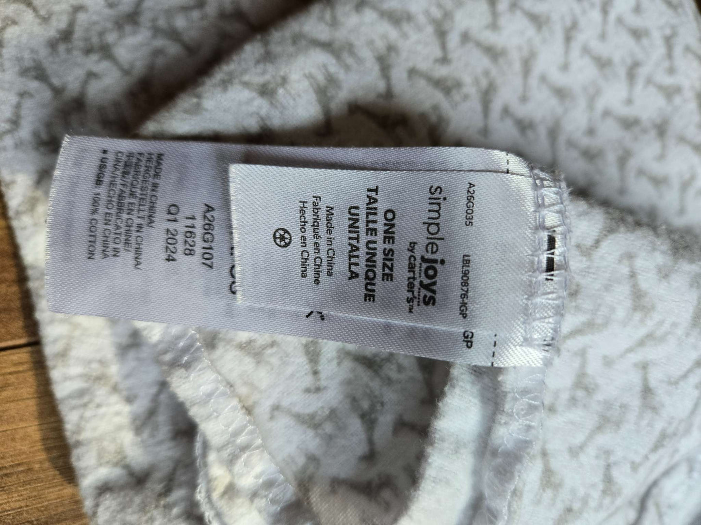 Receiving blanket bundle (4) - Carters, neutral colours