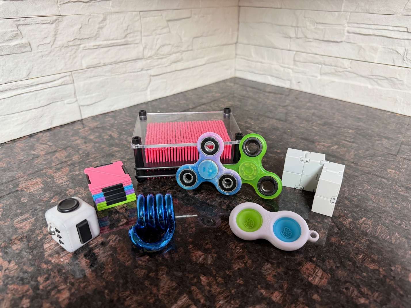 Fidget Toy Bundle β Spinners, Infinity Cube, Pop It, Pin Art & More!