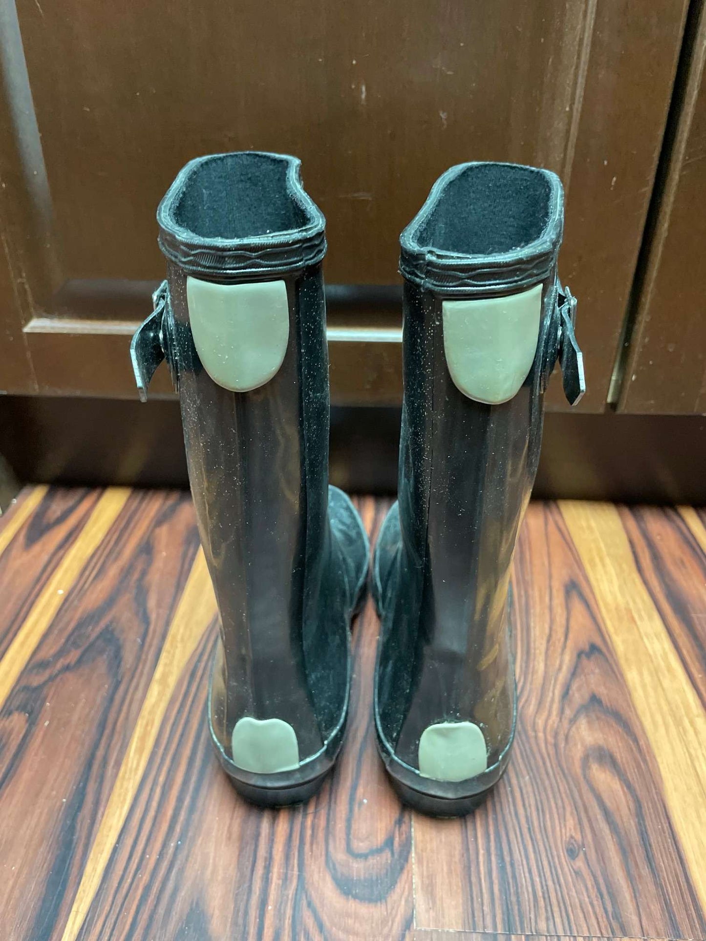 Kids Rain Boots – Size 4 – Black with Subtle Glitter, Shoes 3 (Kids:4-8yr)