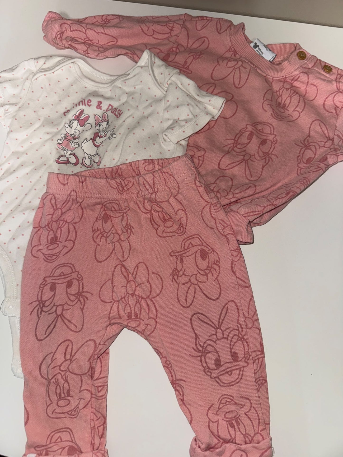 Three piece Disney baby set nine months, Kids 9 Month (6-9M)