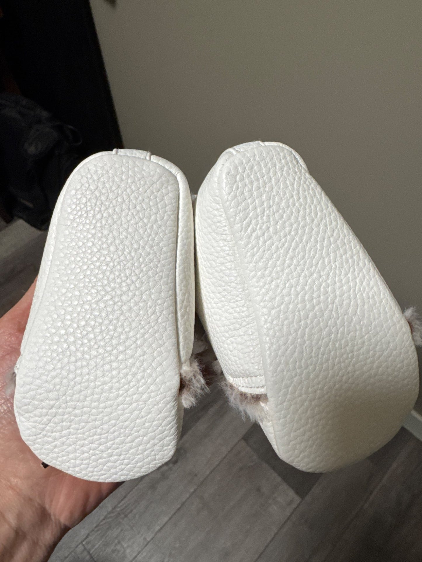 Fur booties, Shoes 3.5 (Baby: 0-12 mth)