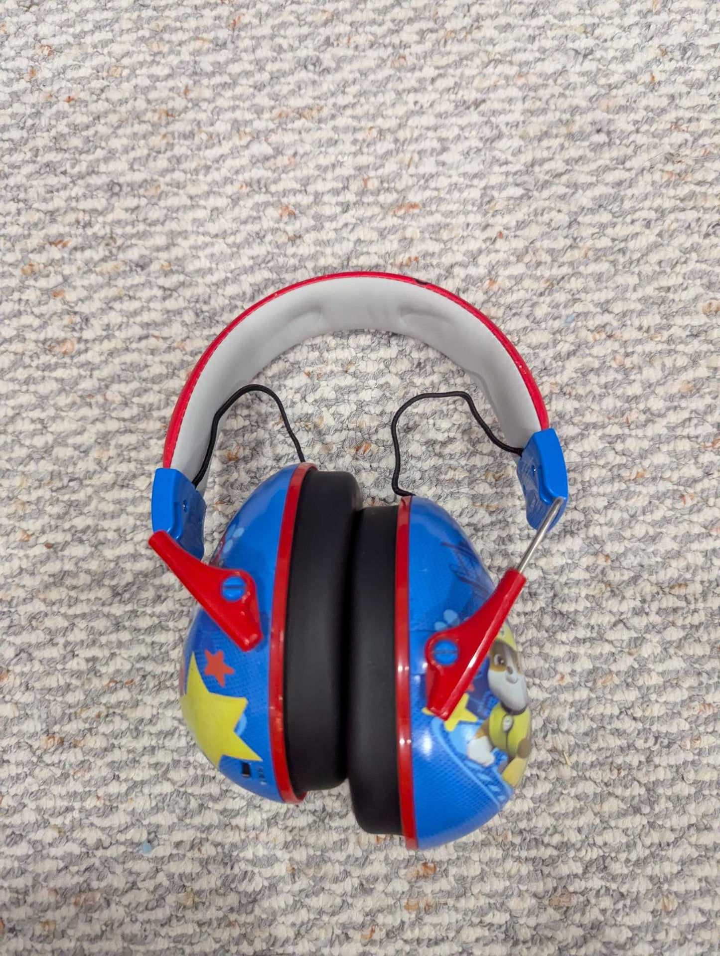 Paw Patrol headphones/noise reducing