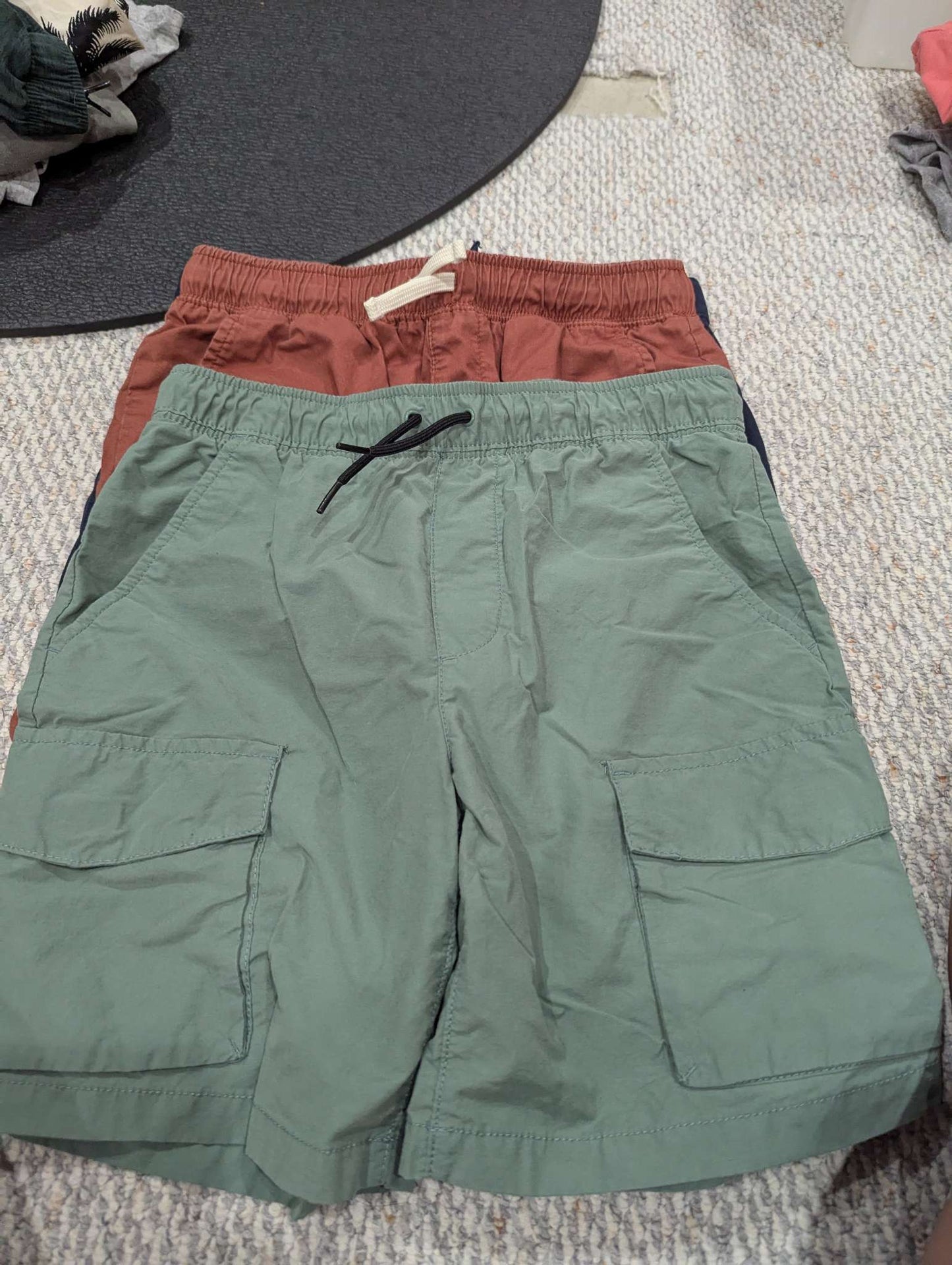 5 Shorts lot size 14-16, Kids 12 & 14 (large)