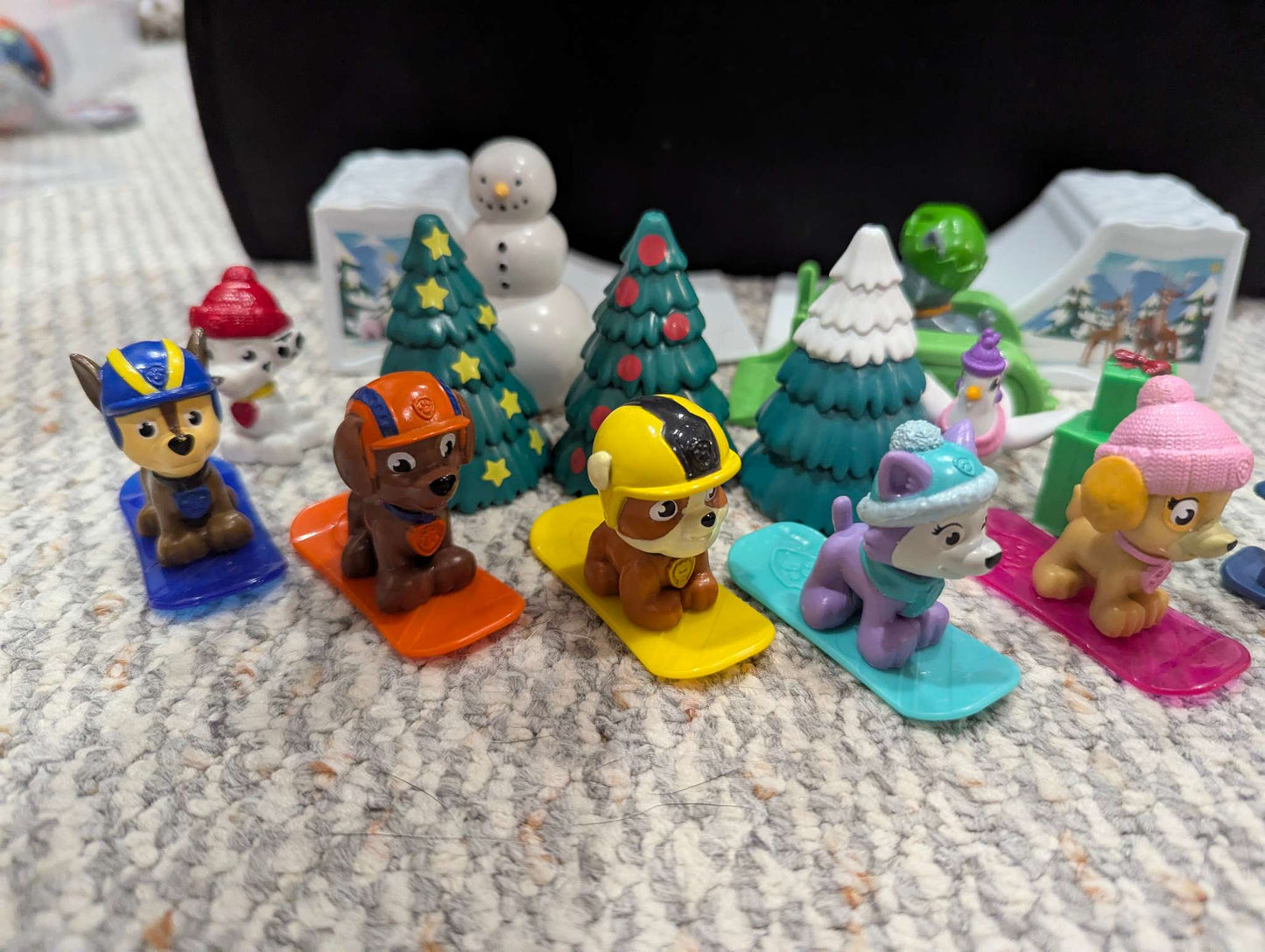 Paw Patrol Lot 3 - Snowboarding Pups