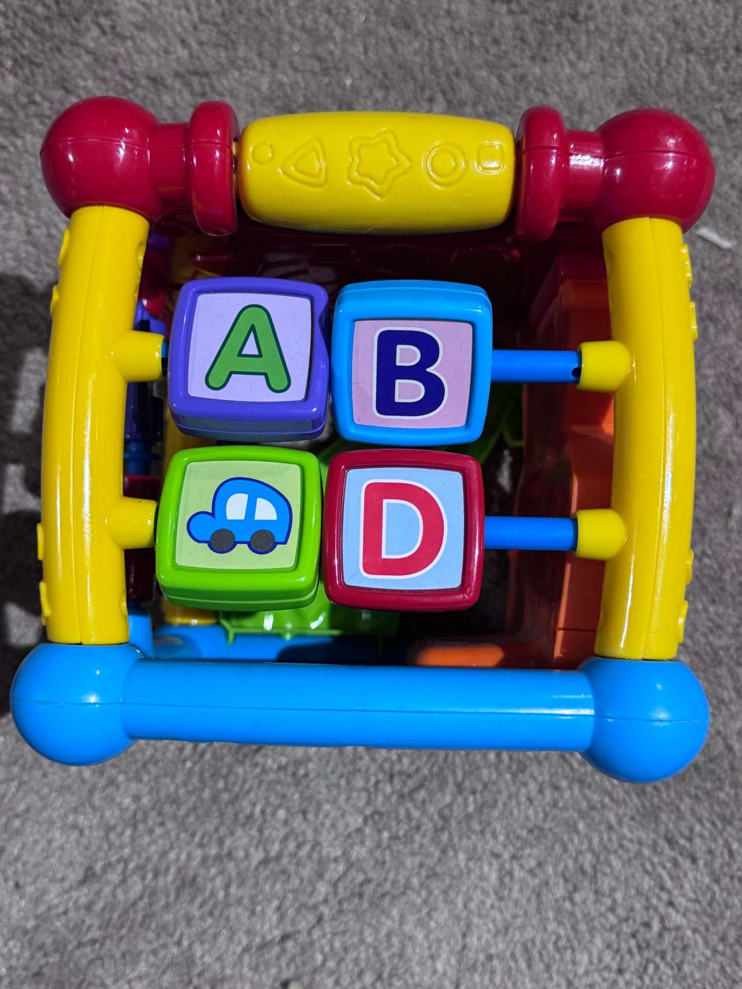 VTech® Busy Learners Activity Cube