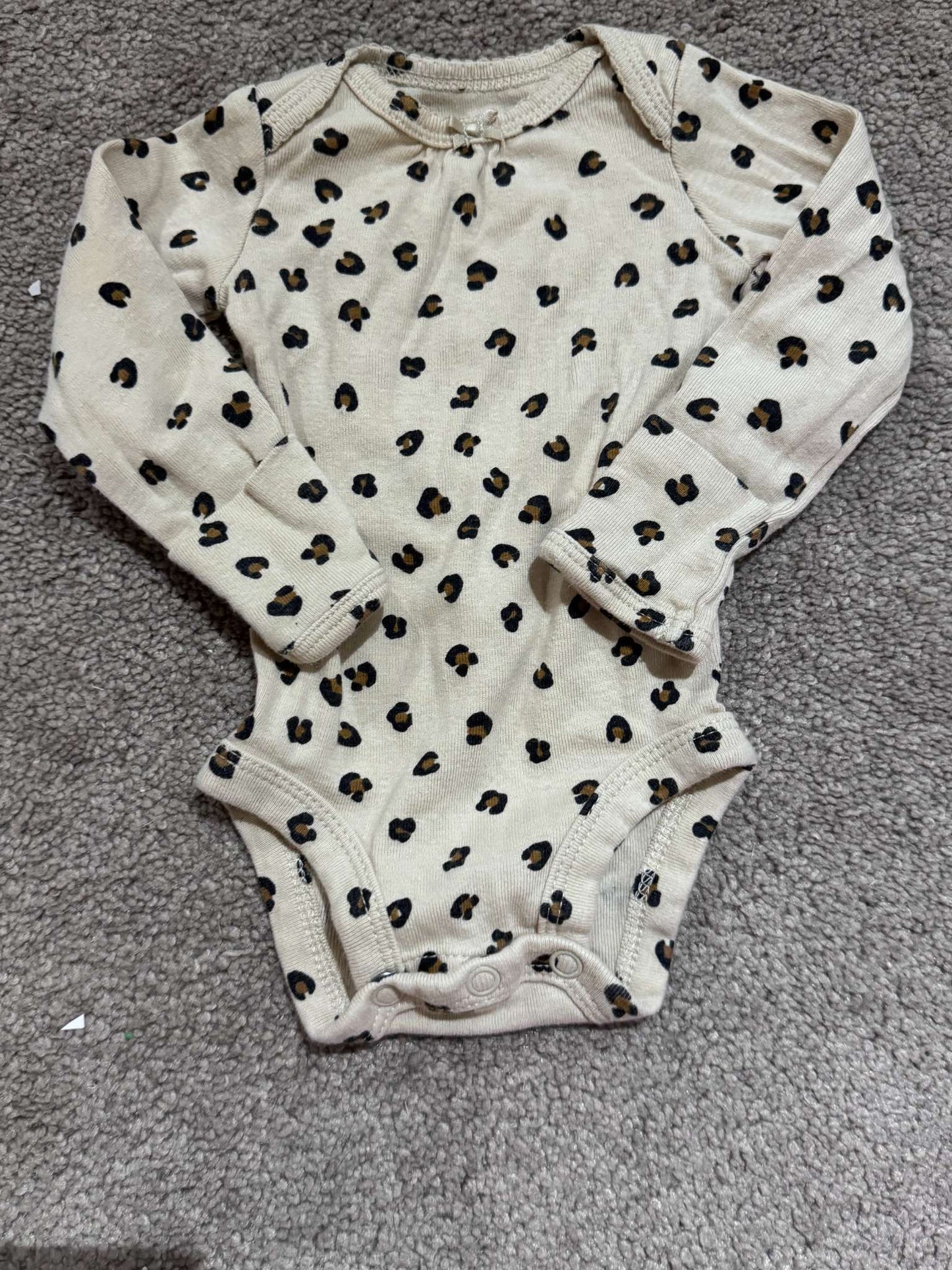 Bundle of 5 Long-Sleeved Newborn Onesies, Kids Newborn