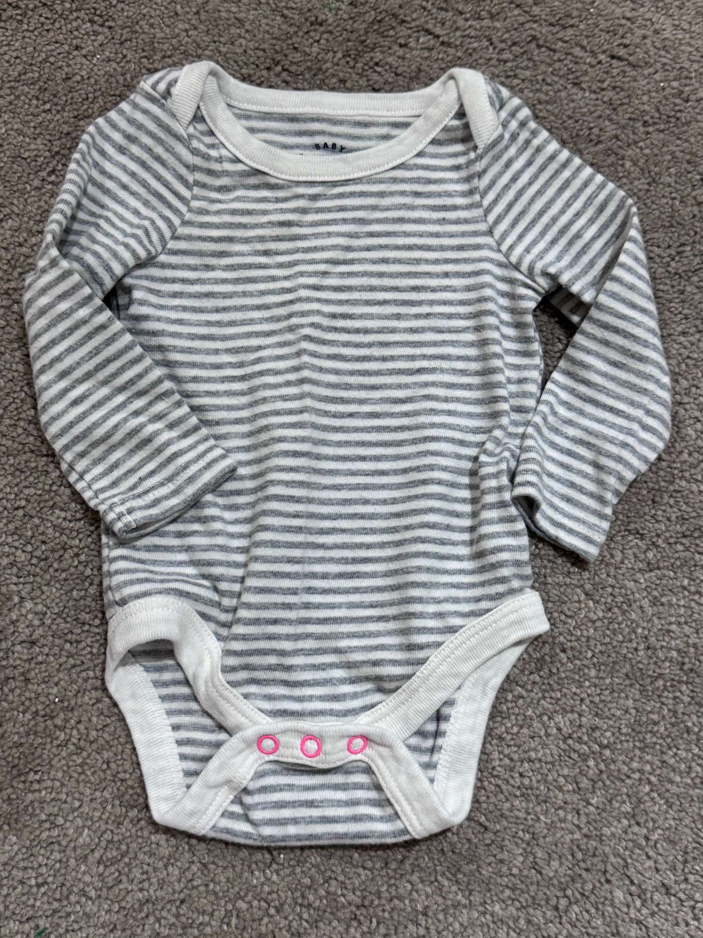 5 Long-Sleeved Newborn Onesies, Kids Newborn