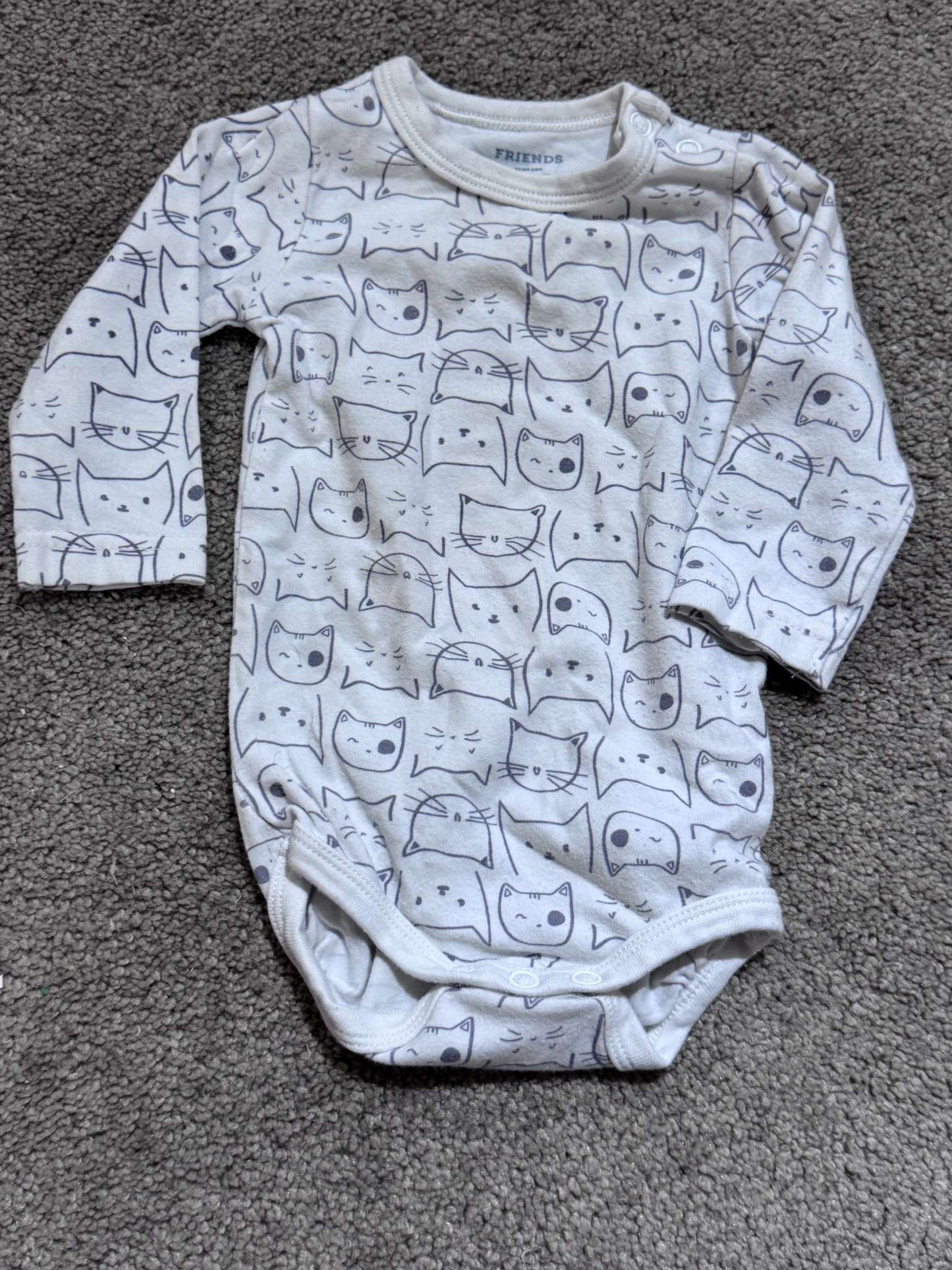 5 Long-Sleeved Newborn Onesies, Kids Newborn