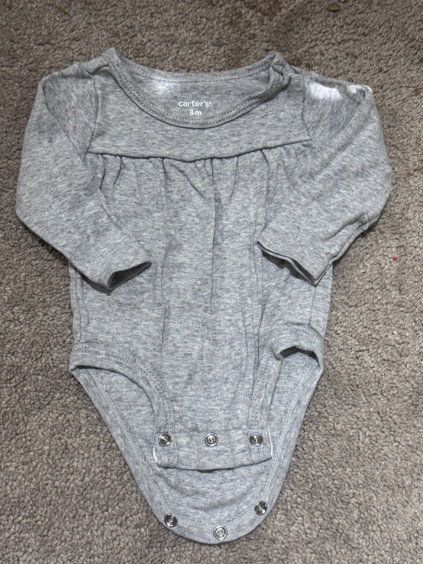 Bundle of 4 outfits , Kids 3 Month (0-3M)