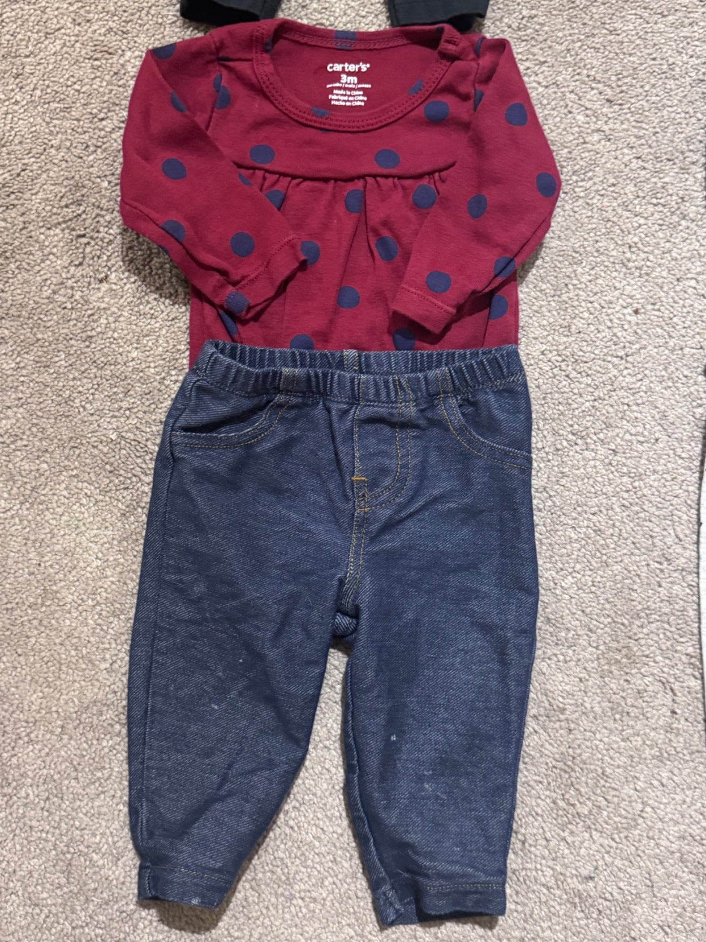Bundle of 4 outfits , Kids 3 Month (0-3M)
