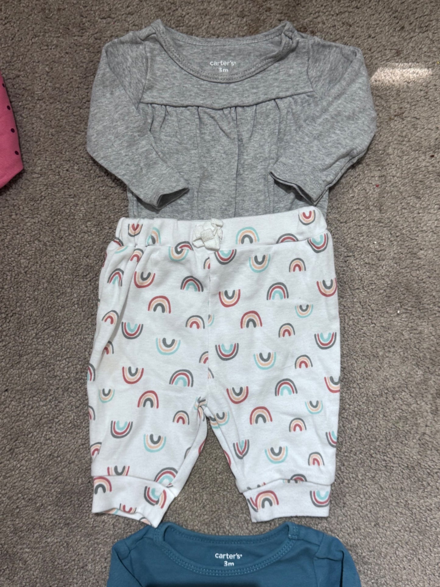 Bundle of 4 outfits , Kids 3 Month (0-3M)