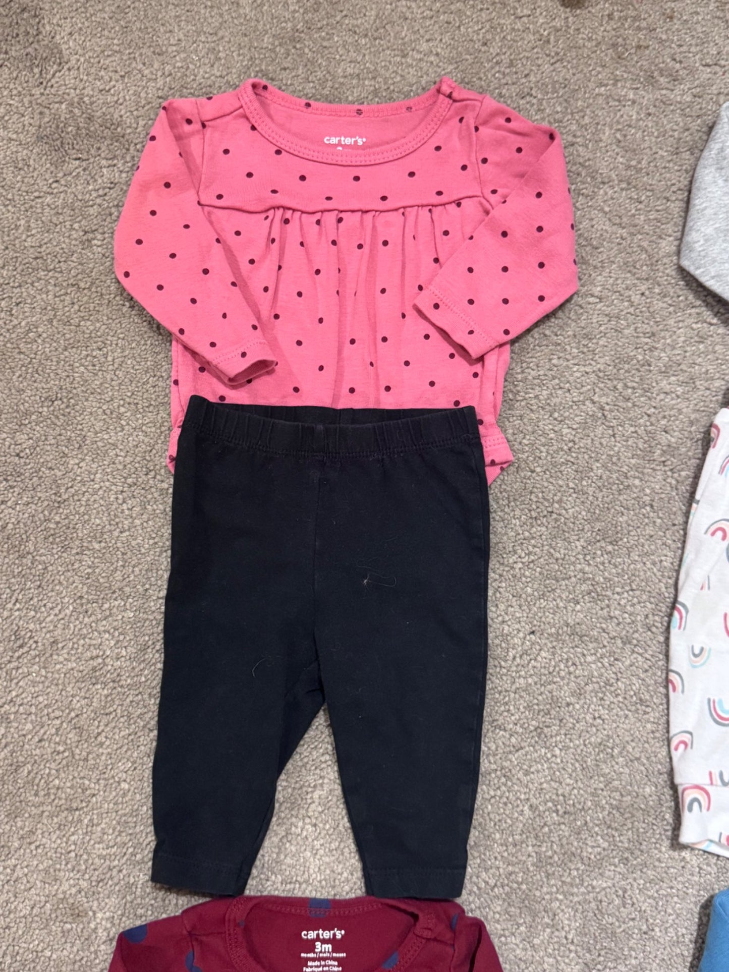 Bundle of 4 outfits , Kids 3 Month (0-3M)