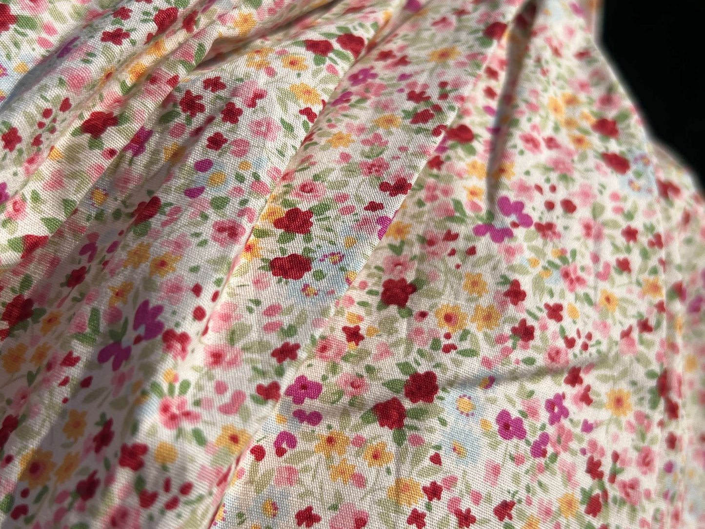 Brand new Nest and Nurture pink floral Rosie ruffled pinafore, 6-12m, Kids 12 Month (9-12M)