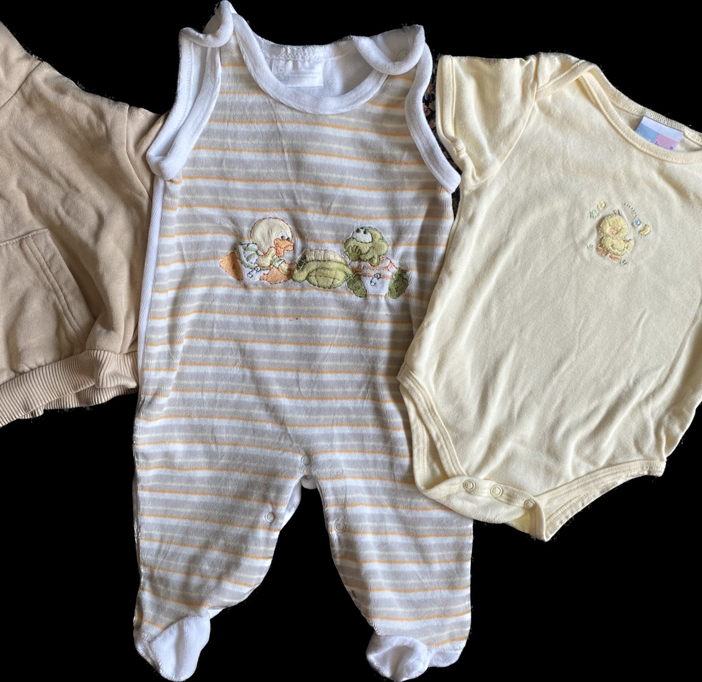 3-6 Month Clothing Bundle , Kids 6 Month (3-6M)
