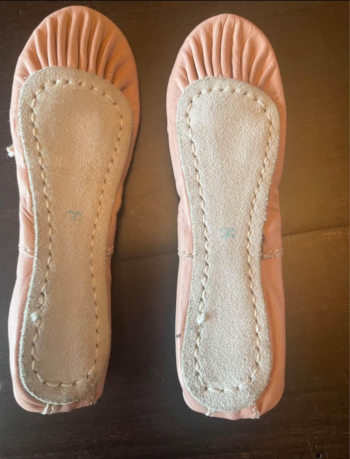 Girls ballet slippers, Shoes 10 (Toddler:2-4yr)